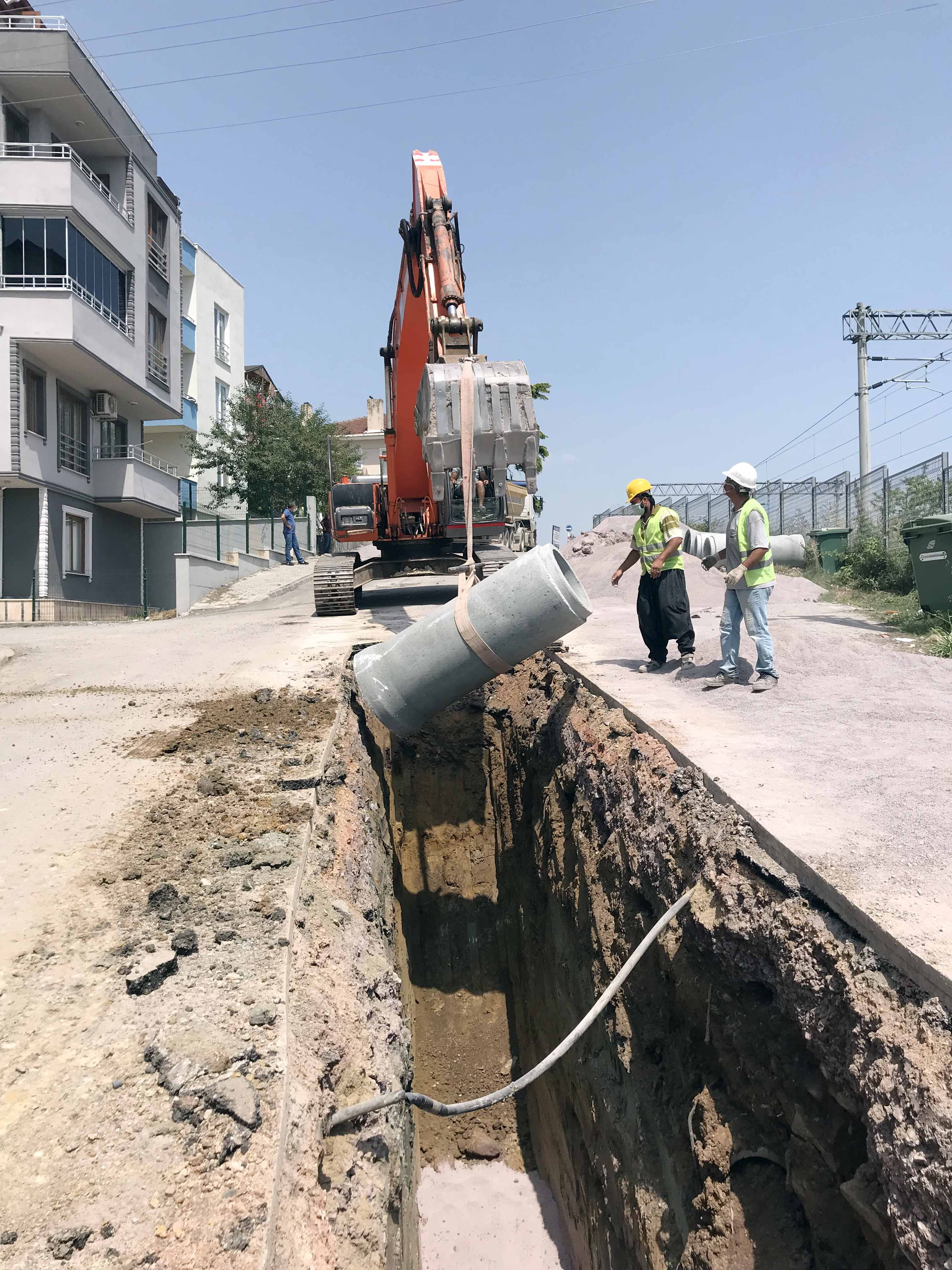KÖRFEZ İLÇESİNDE İKİ  MAHALLEDE SAĞLIKLI ALTYAPI 