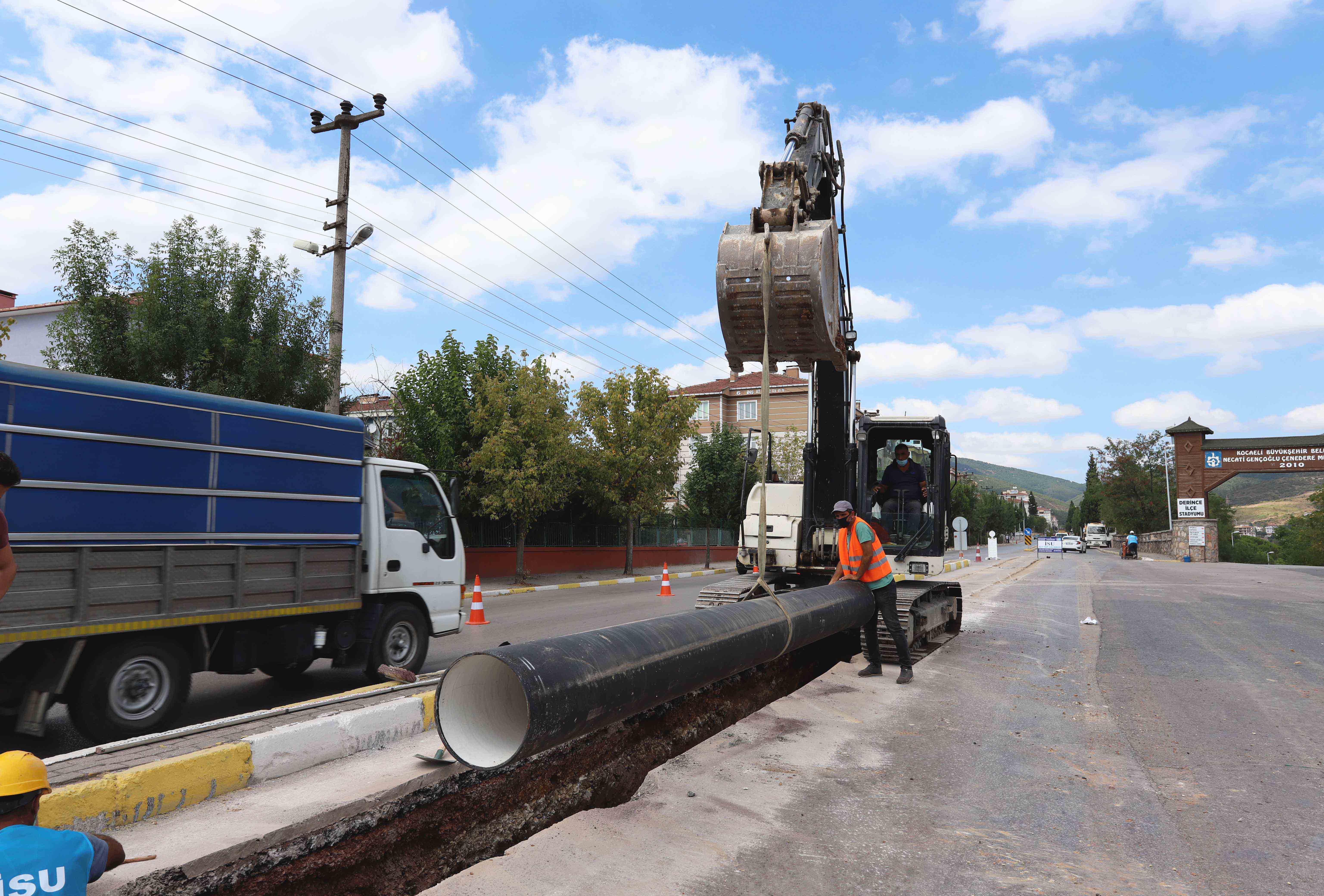 BAŞKAN BÜYÜKAKIN “DERİNCEMİZ DAHA MODERN VE KALİTELİ ALTYAPIYA KAVUŞACAK”