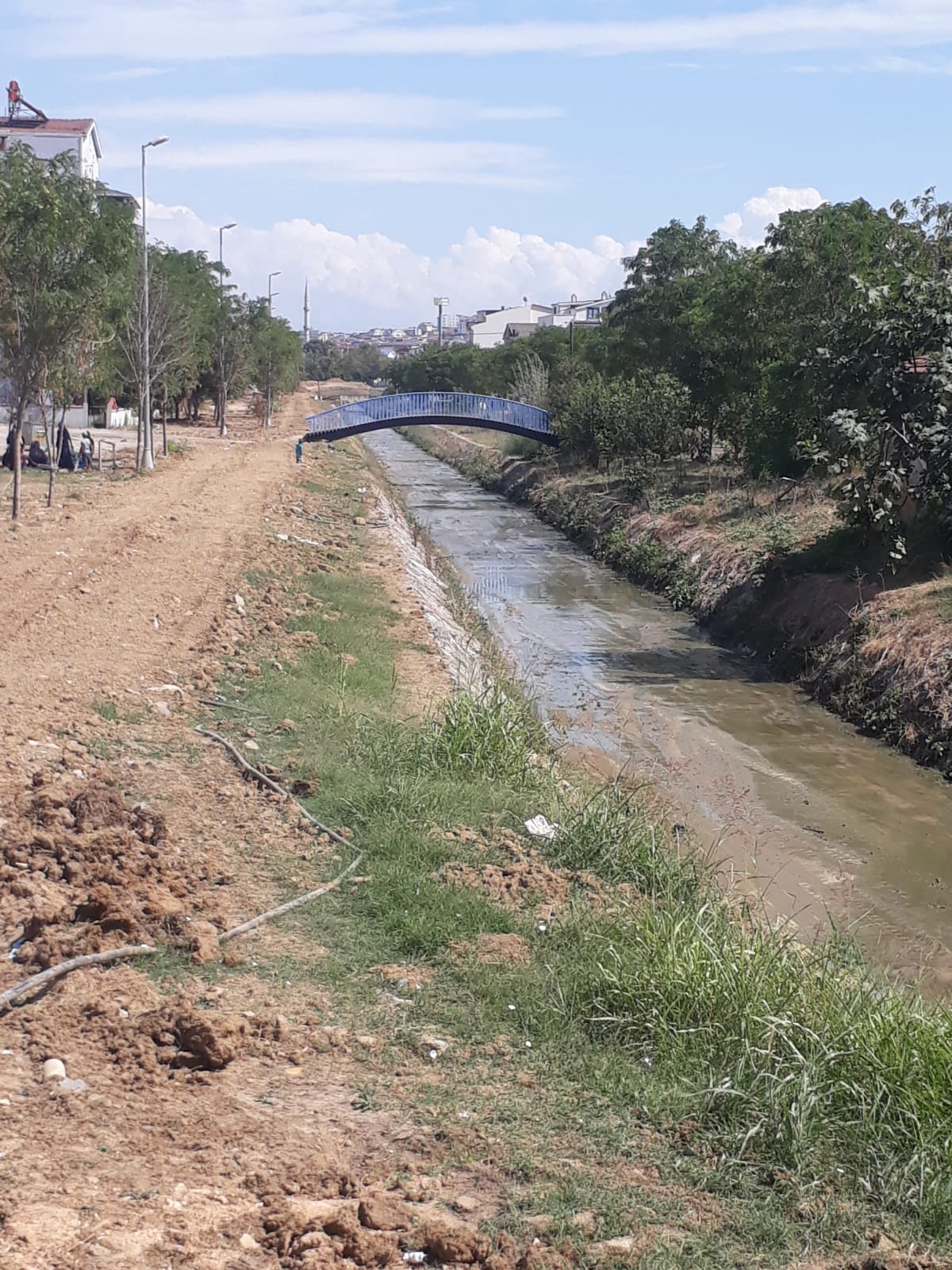 KOCAELİ'DE DERE TEMİZLİĞİ ÇALIŞMALARI ARALIKSIZ SÜRÜYOR