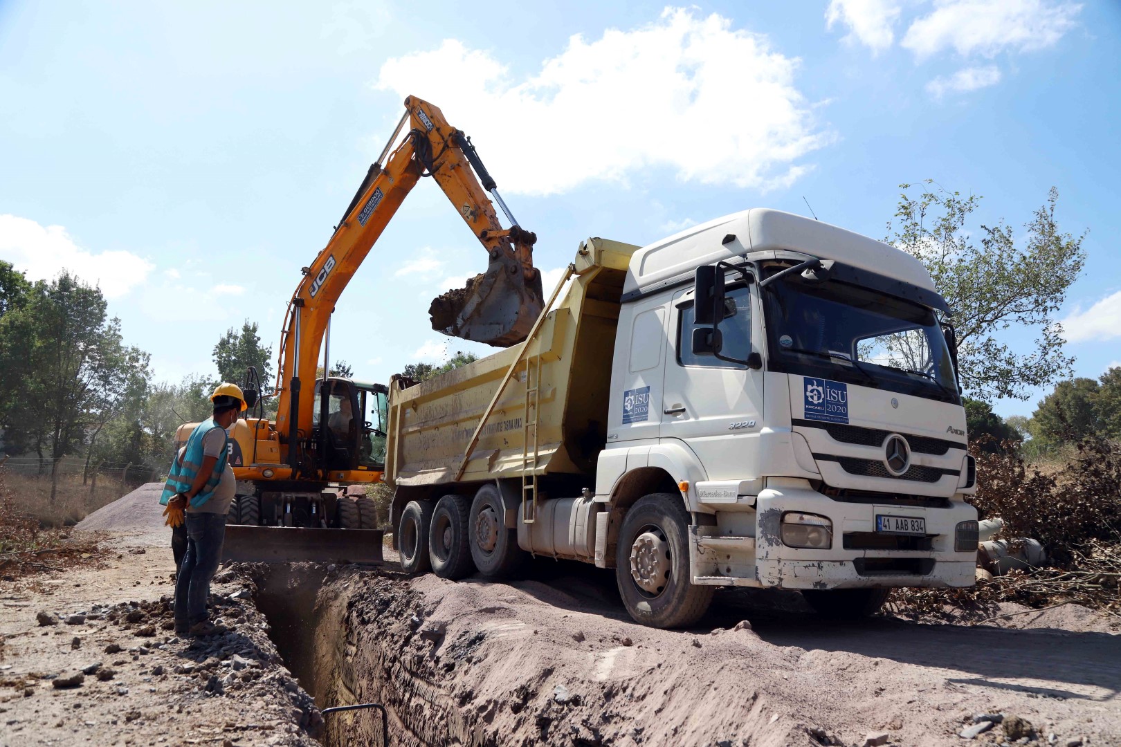KÖRFEZ SEVİNDİKLİ MAHALLESİ'NE SAĞLIKLI ALTYAPI