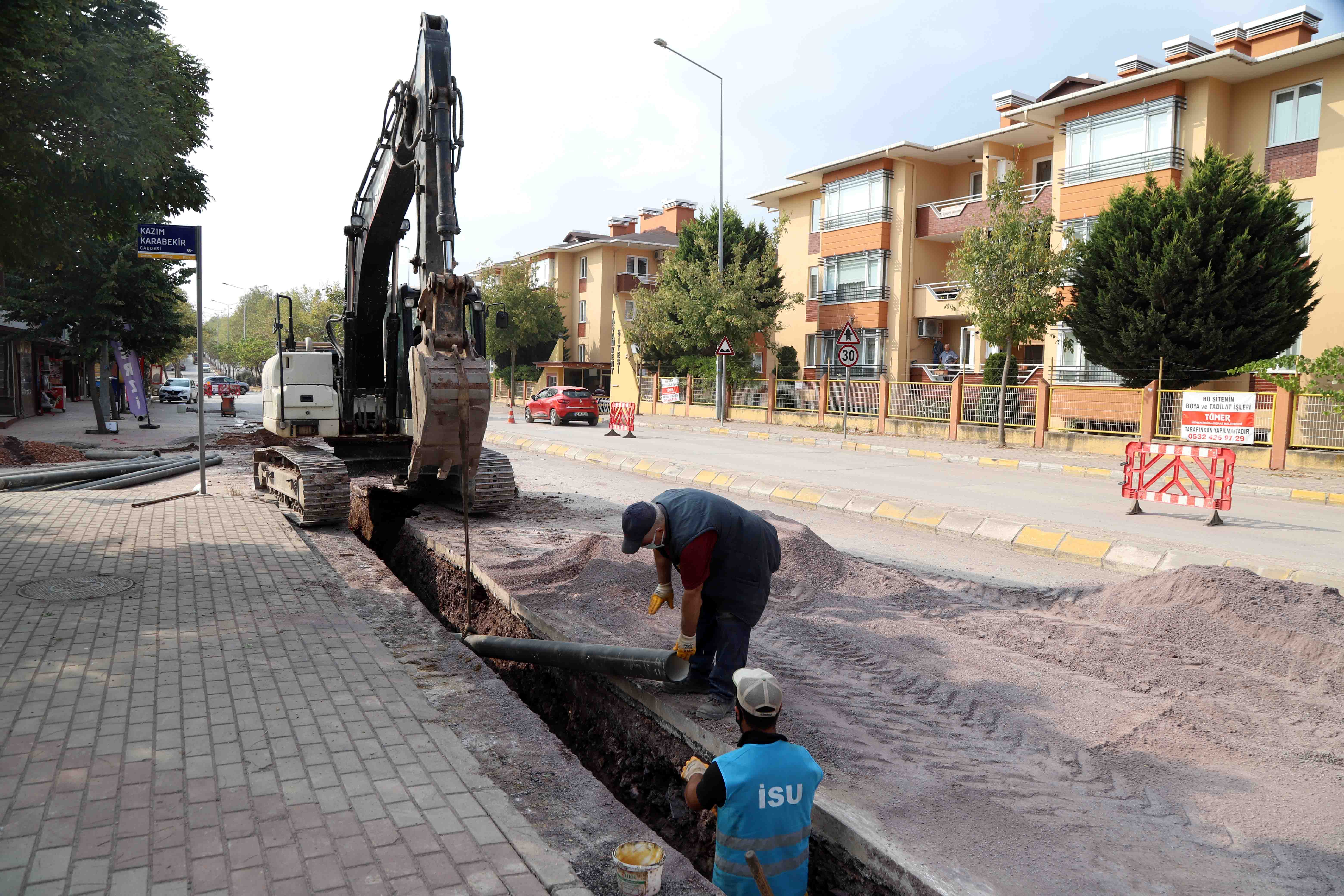 DERİNCE’DEKİ 10 MAHALLENİN ALTYAPISI YENİLENİYOR
