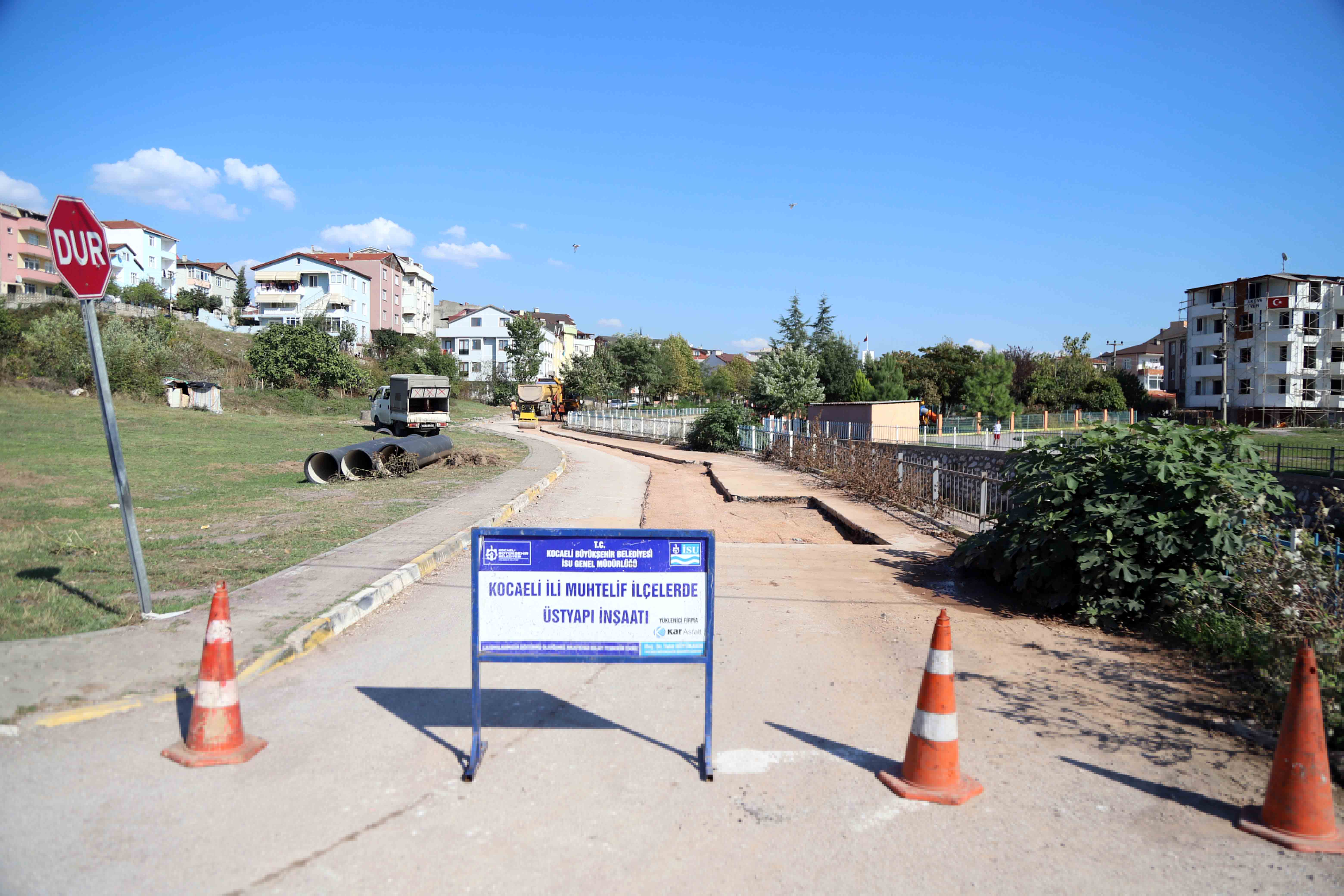 KÖRFEZ İLÇESİNDE ALTYAPI VE ÜSTYAPI  ÇALIŞMALARI SÜRÜYOR