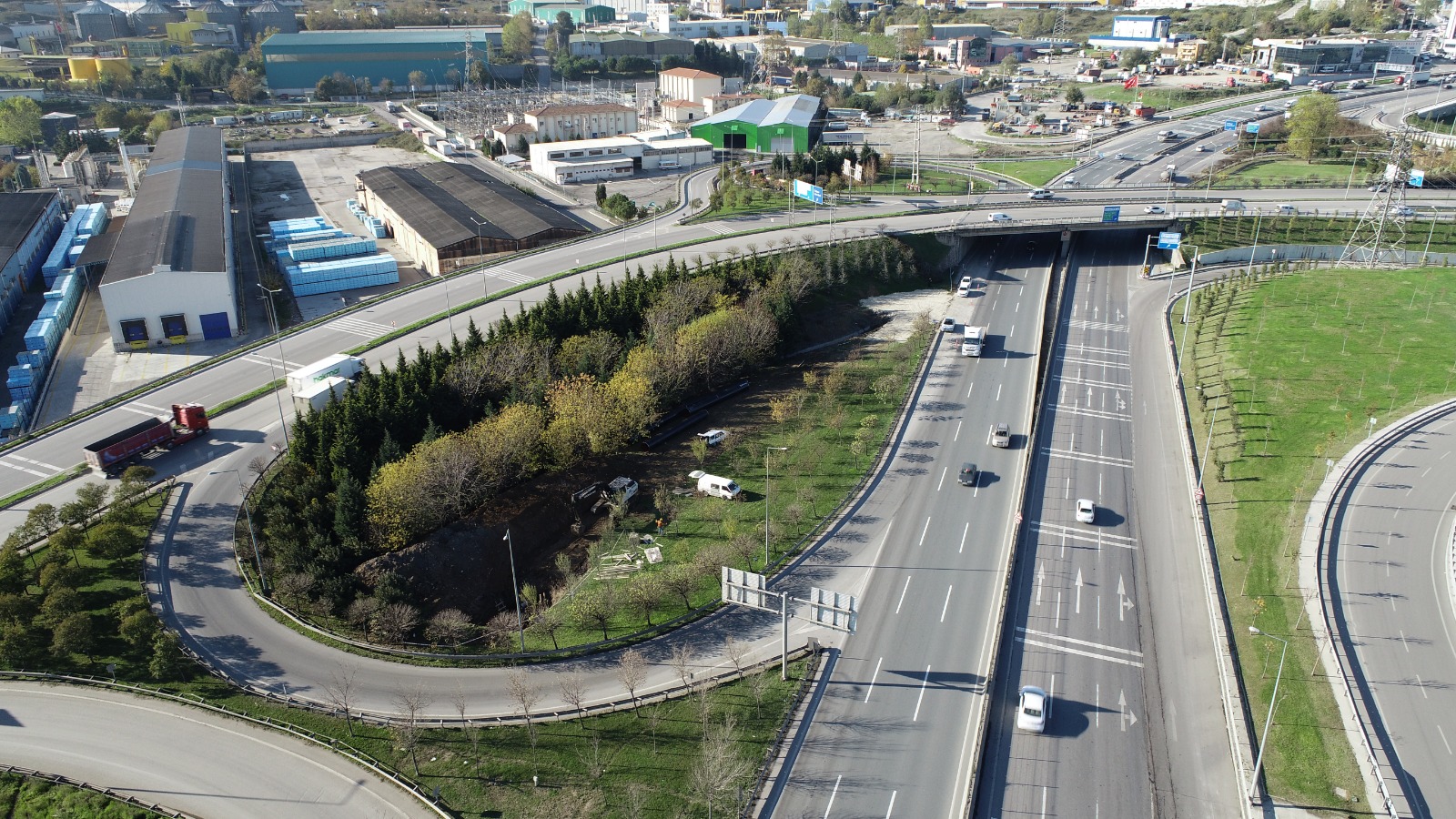 GEBZE BÖLGESİNE PROJE YAĞMURU: PROJELER HIZLA İLERLİYOR