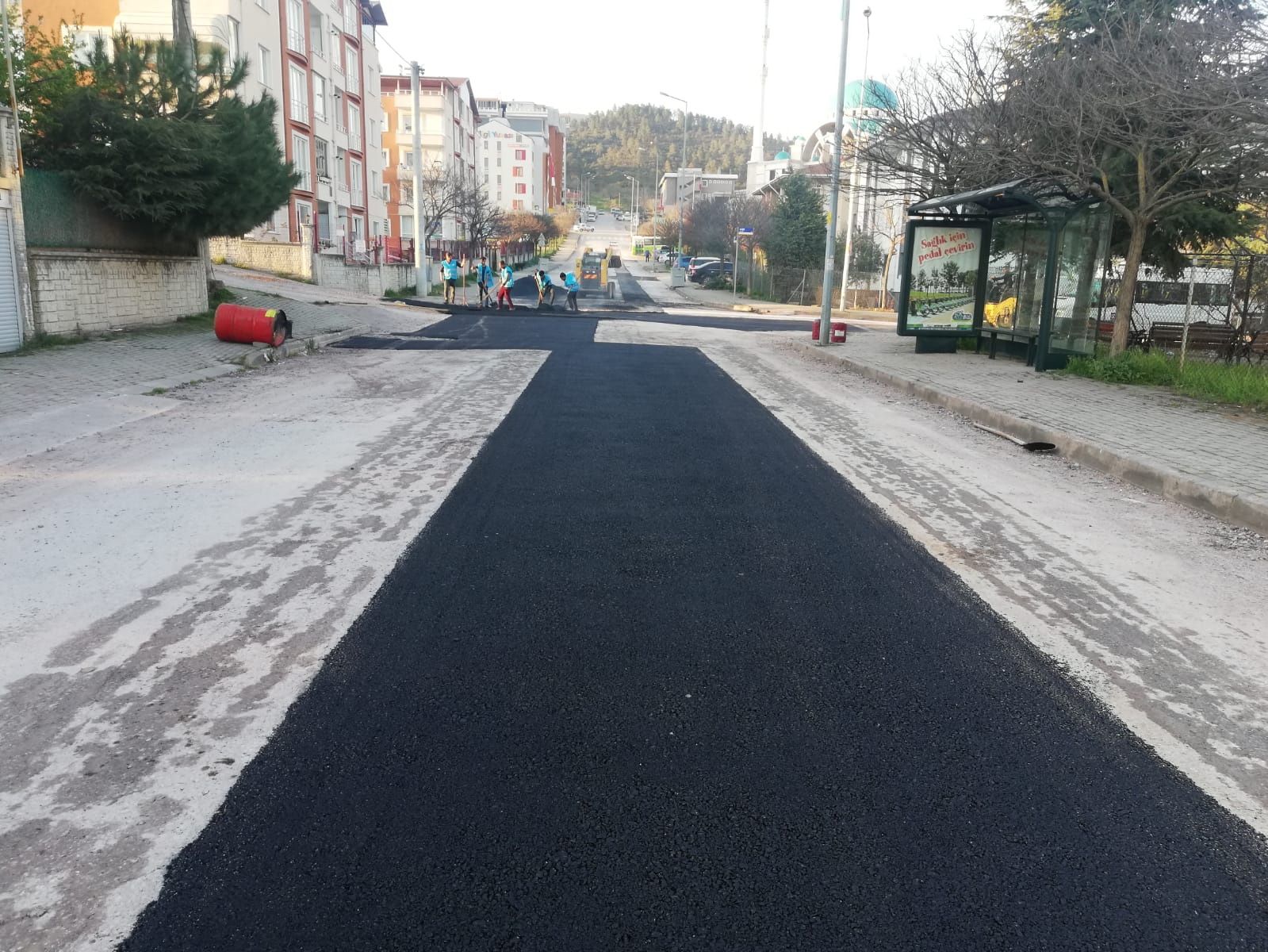 DERİNCE’DE ÜSTYAPI ÇALIŞMALARI SÜRÜYOR