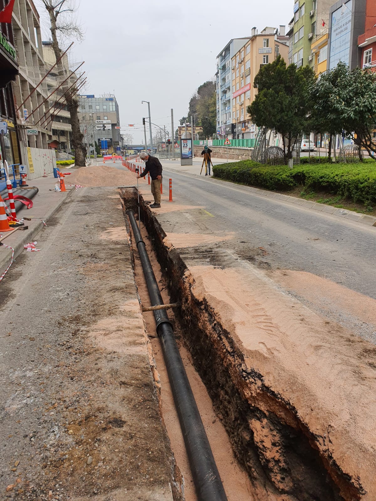 İZMİT’TE ALTYAPI PROJESİ BAŞLADI: 13 MAHALLEDE ÇALIŞMA YAPILACAK
