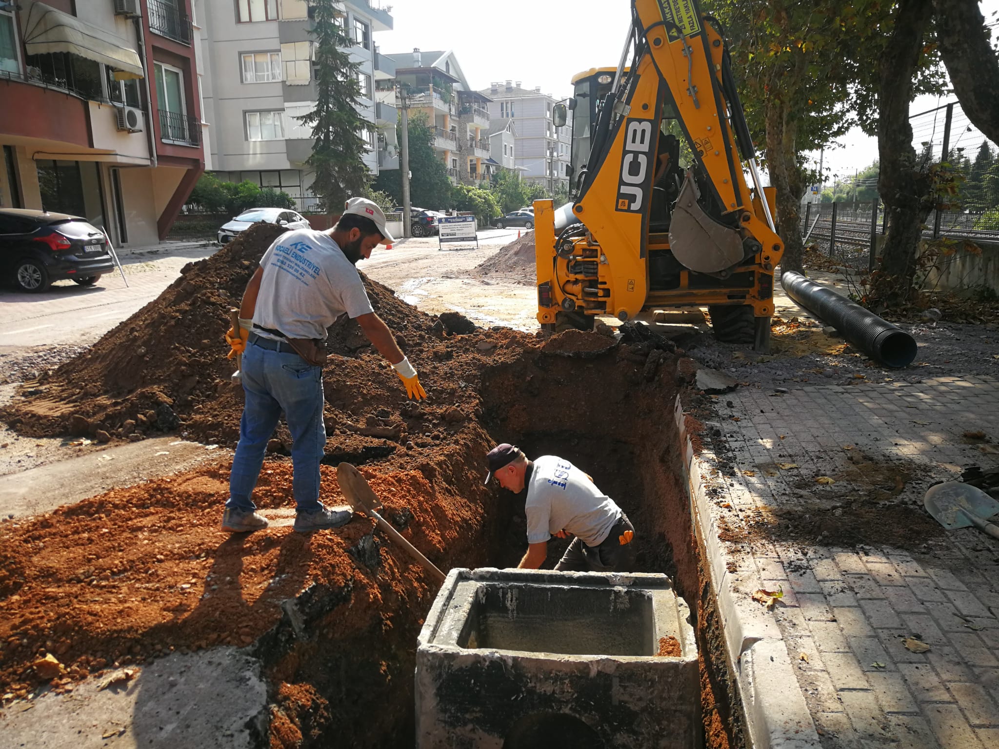 KÖRFEZ’E HAYAT KATAN ALTYAPI VE ÜSTYAPI YATIRIMLARI SÜRÜYOR