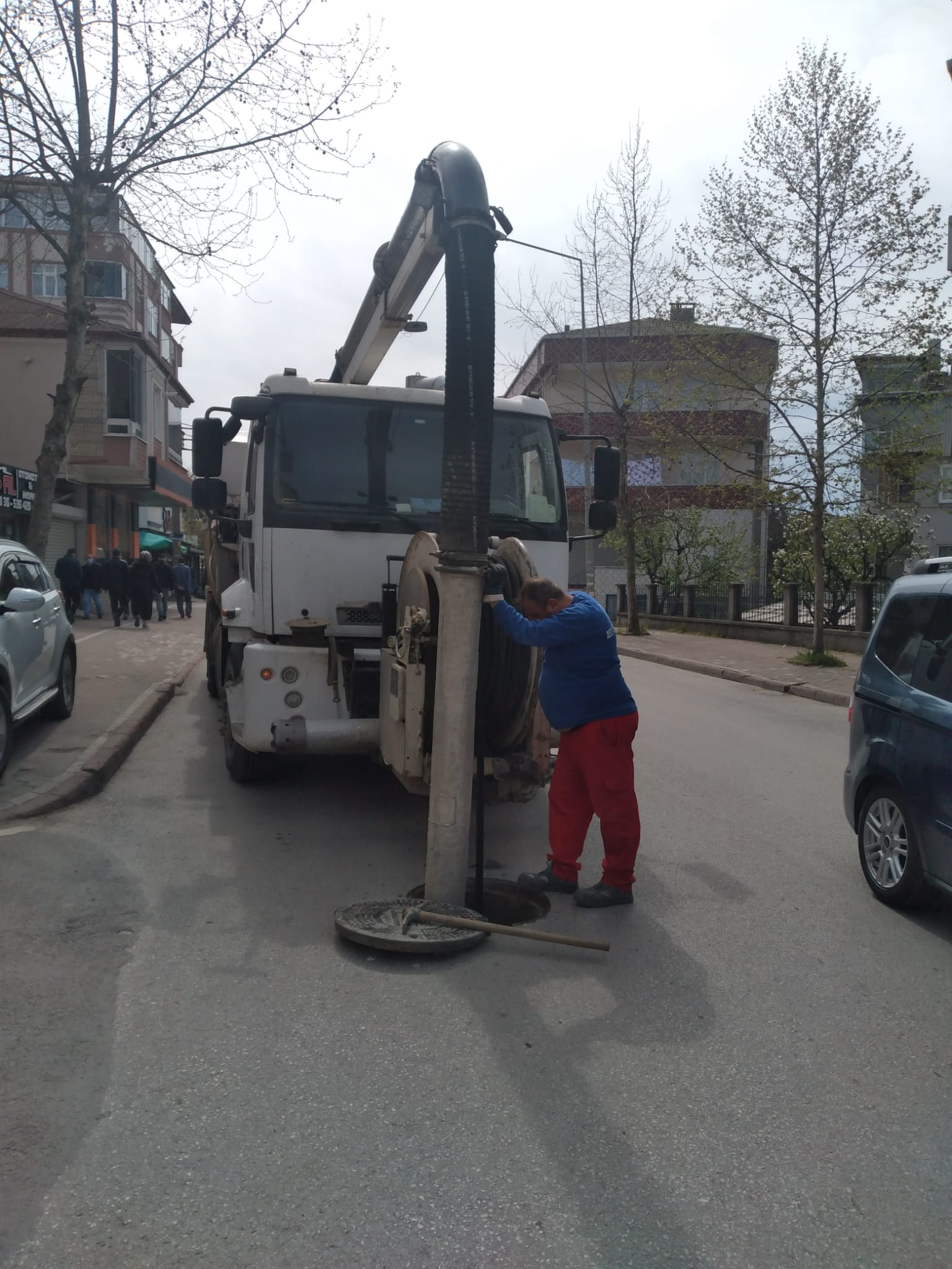 GEBZE’DE ALTYAPI HATLARINDA TEMİZLİK YAPILIYOR