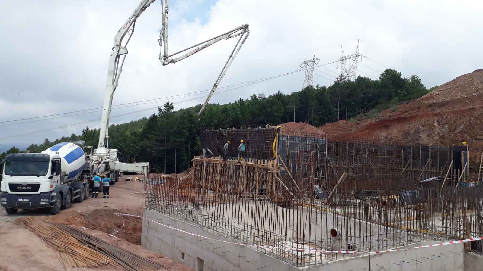 GEBZE’NİN DÖRT BİR YANINDA ALTYAPI ÇALIŞMALARI SÜRÜYOR