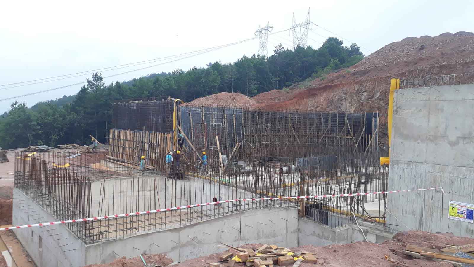 GEBZE’NİN DÖRT BİR YANINDA ALTYAPI ÇALIŞMALARI SÜRÜYOR
