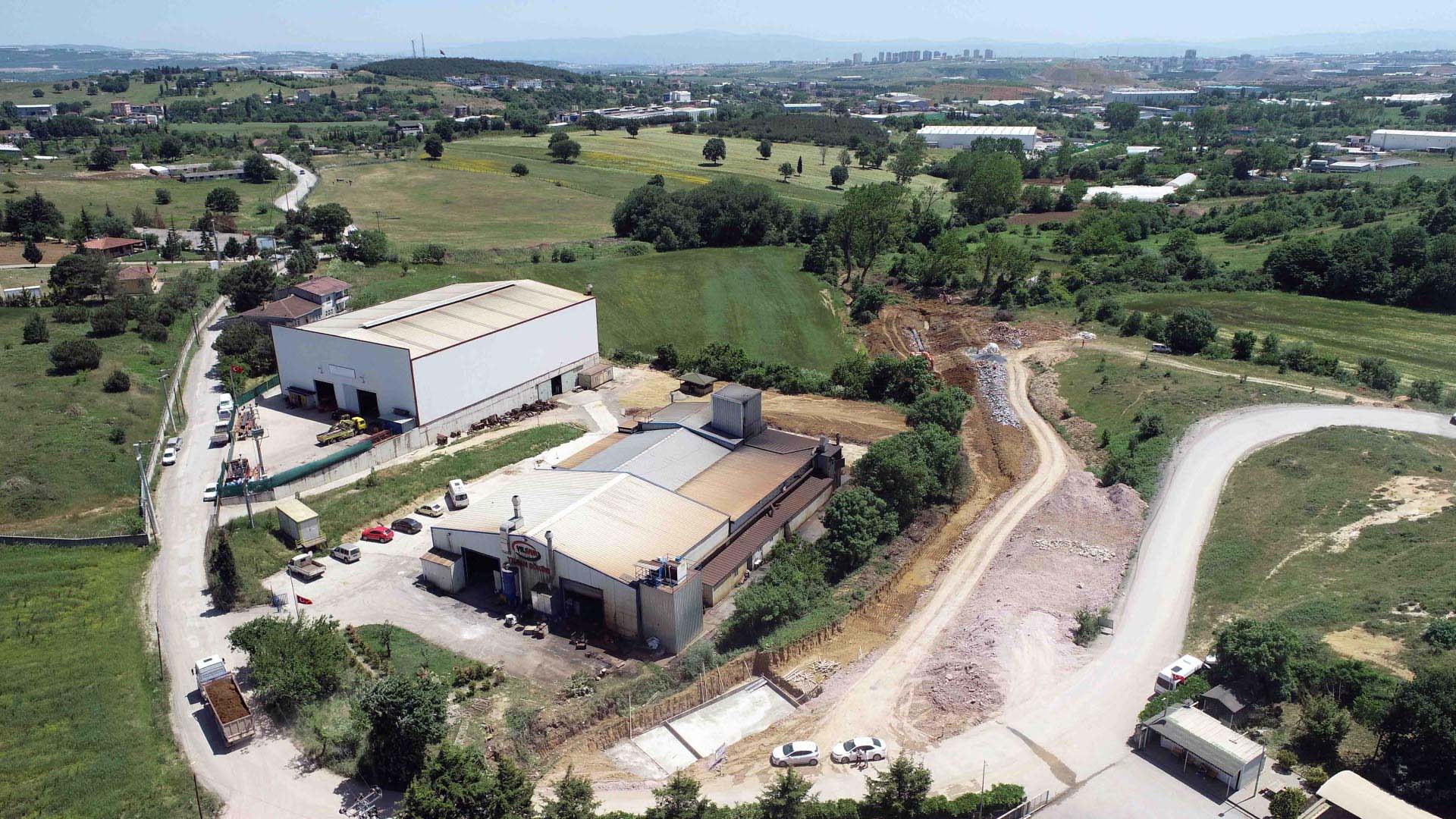 KOCAELİ'DE DERELER DÜZENLİ AKIŞ İÇİN ISLAH EDİLİYOR