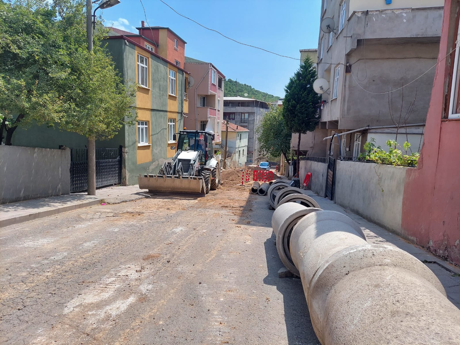 DİLOVASI BAĞDAT CADDESİNDE ALTYAPI ÇALIŞMALARI TAMAMLANDI