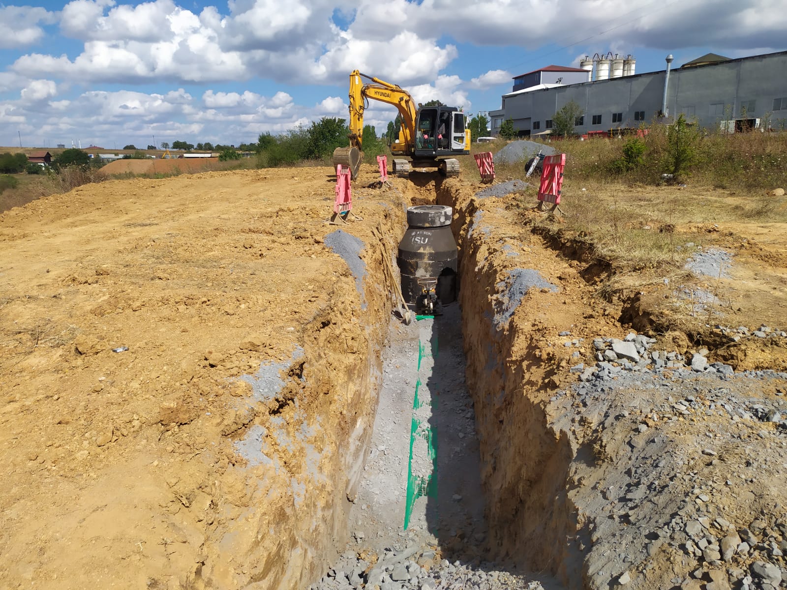 GEBZE BALÇIK’TA DEPO, DERE ISLAHI VE ALTYAPI ÇALIŞMALARI DEVAM EDİYOR
