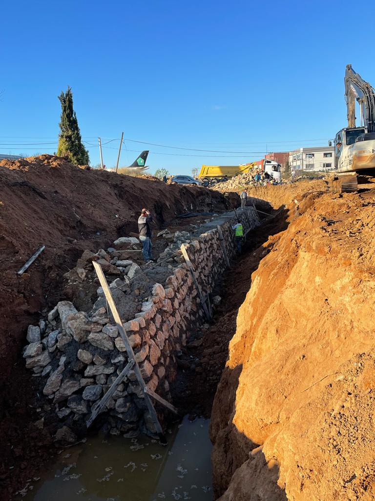 ÇAYIROVA’DA ALTYAPI VE DERE ISLAHI ÇALIŞMALARI 