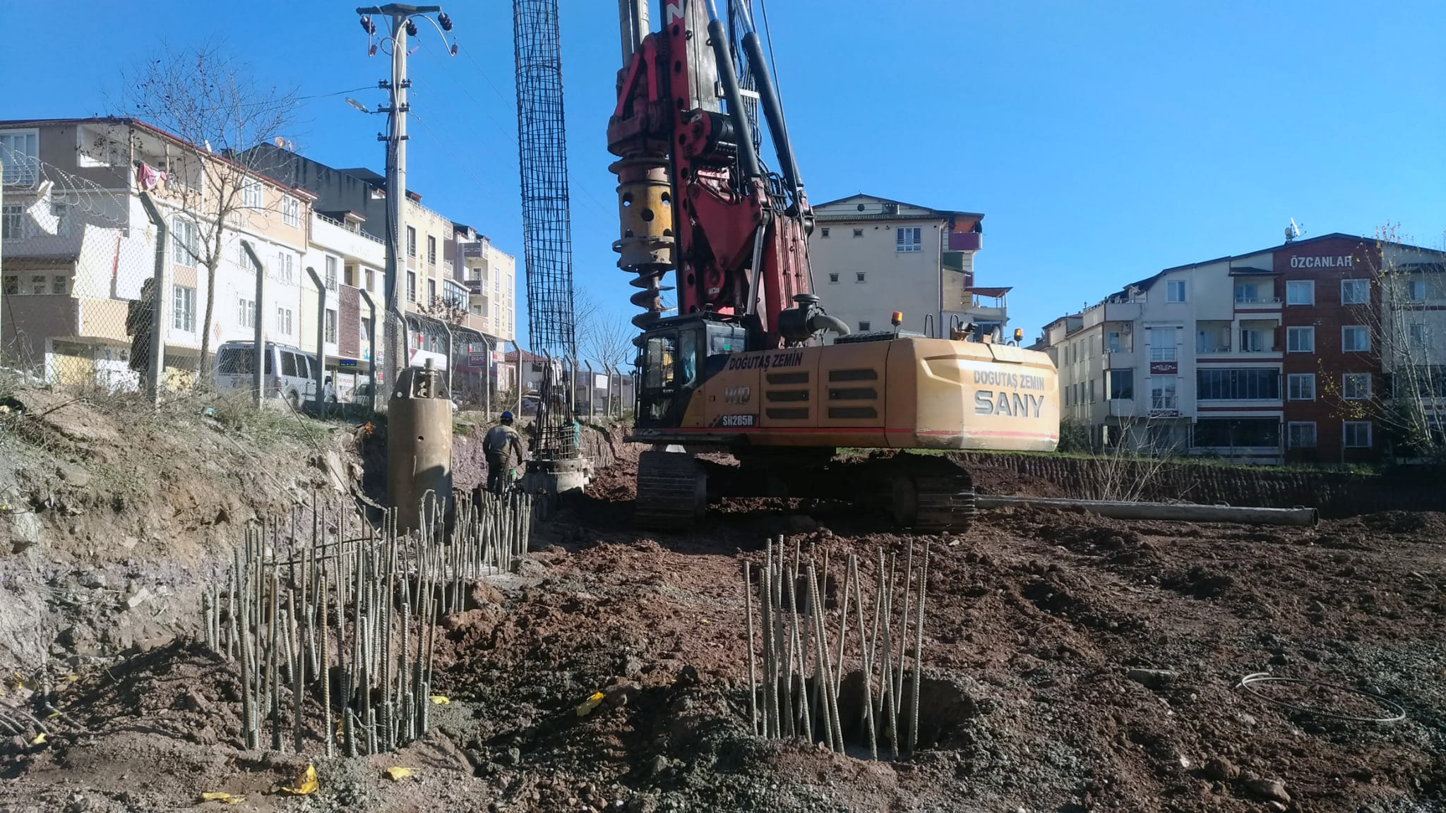 KÖRFEZ’DE 5000 METREKÜP KAPASİTELİ DEPO İNŞAATI BAŞLADI