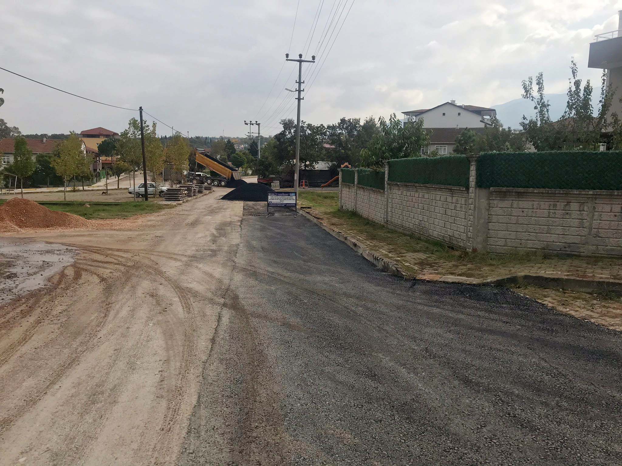 BAŞİSKELE’DE ALTYAPIDAN SONRA ÜSTYAPI ÇALIŞMALARI YAPILIYOR