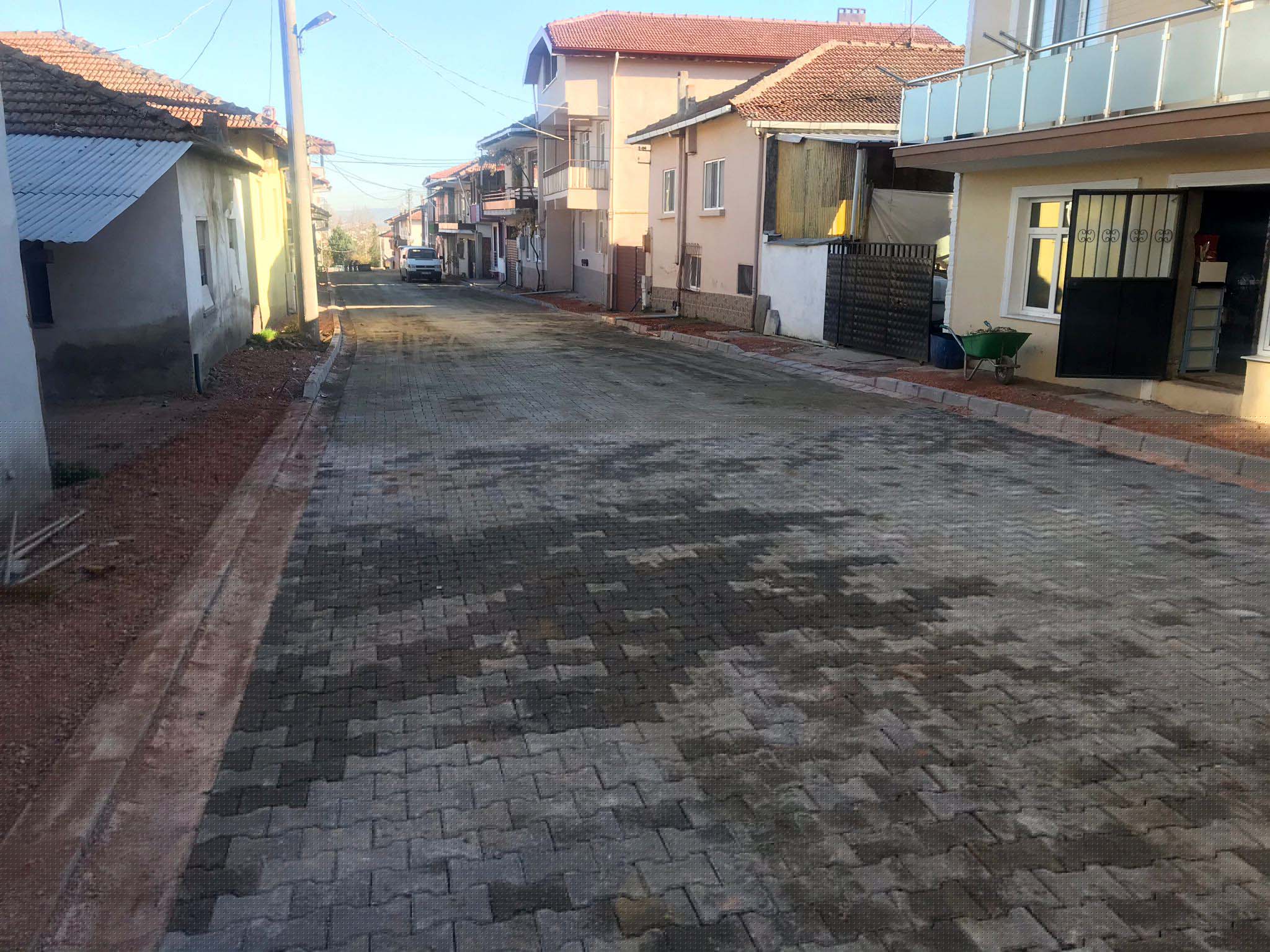 BAŞİSKELE’DE ALTYAPIDAN SONRA ÜSTYAPI ÇALIŞMALARI YAPILIYOR