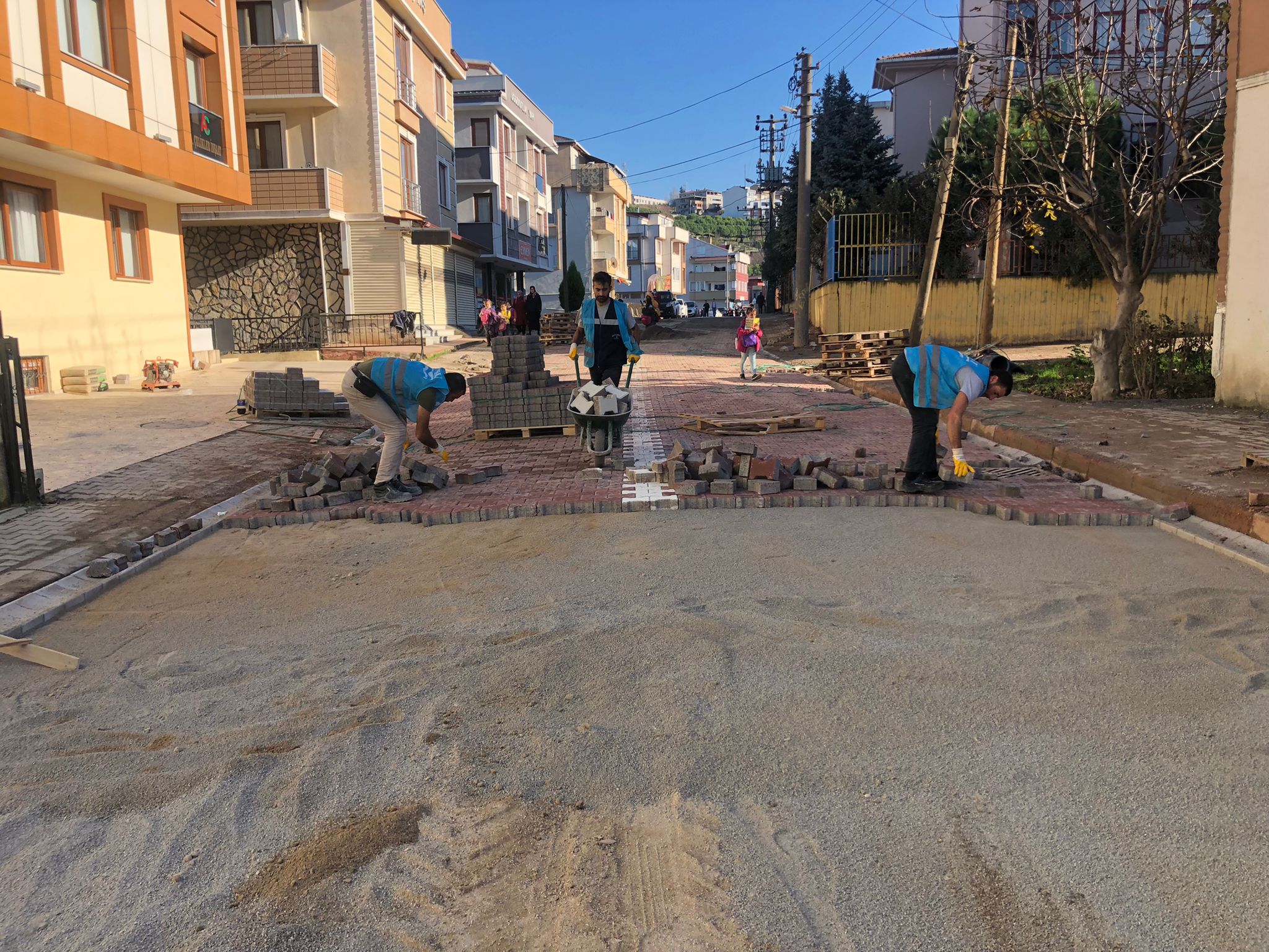 DARICA KAZIM KARABEKİR MAH. İNÖNÜ CADDESİ PARKE ÇALIŞMALARI