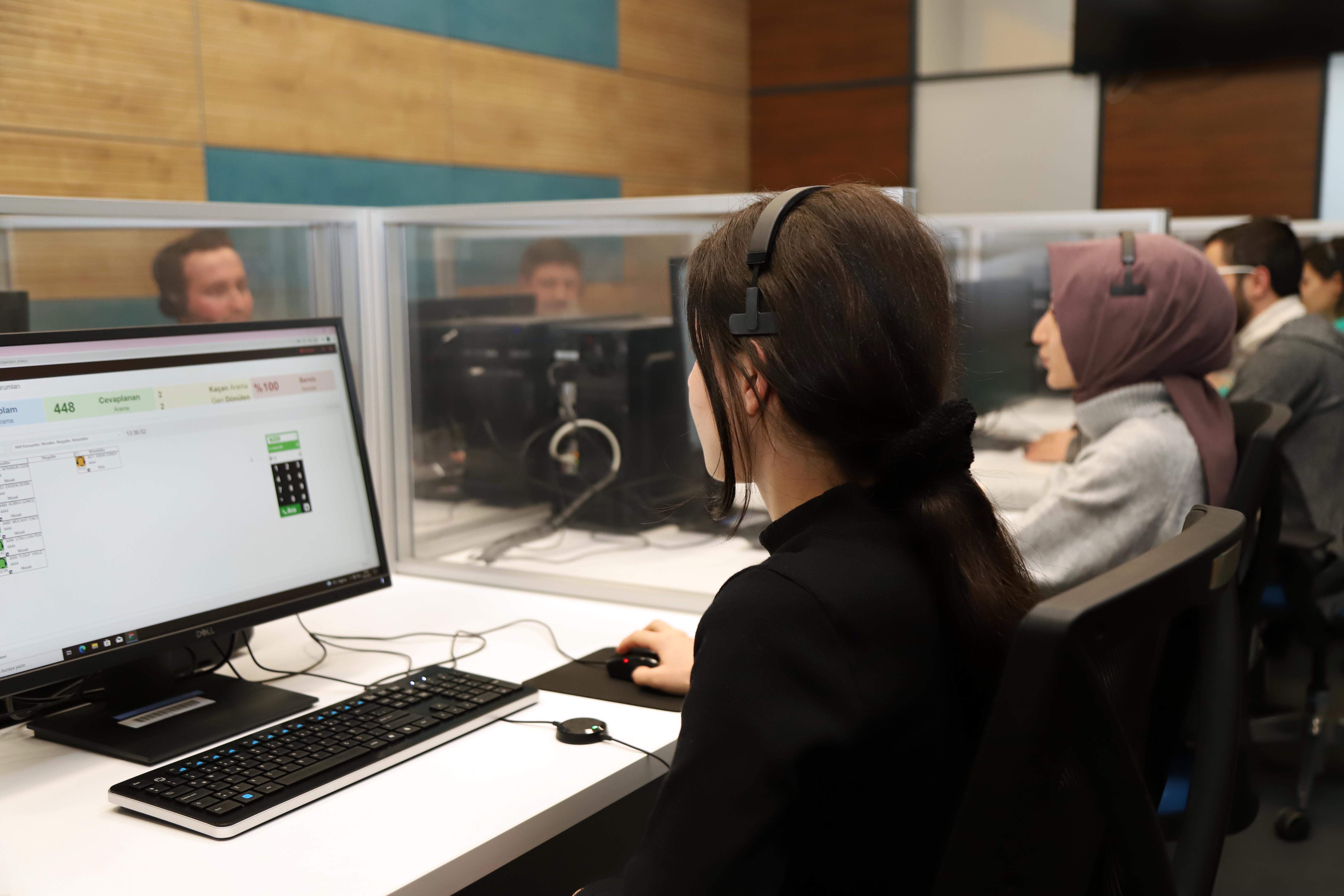  İSU ALO 185 ÇÖZÜM MERKEZİ; 2021 YILINDA 505 BİN 980 ADET ÇAĞRI KARŞILADI