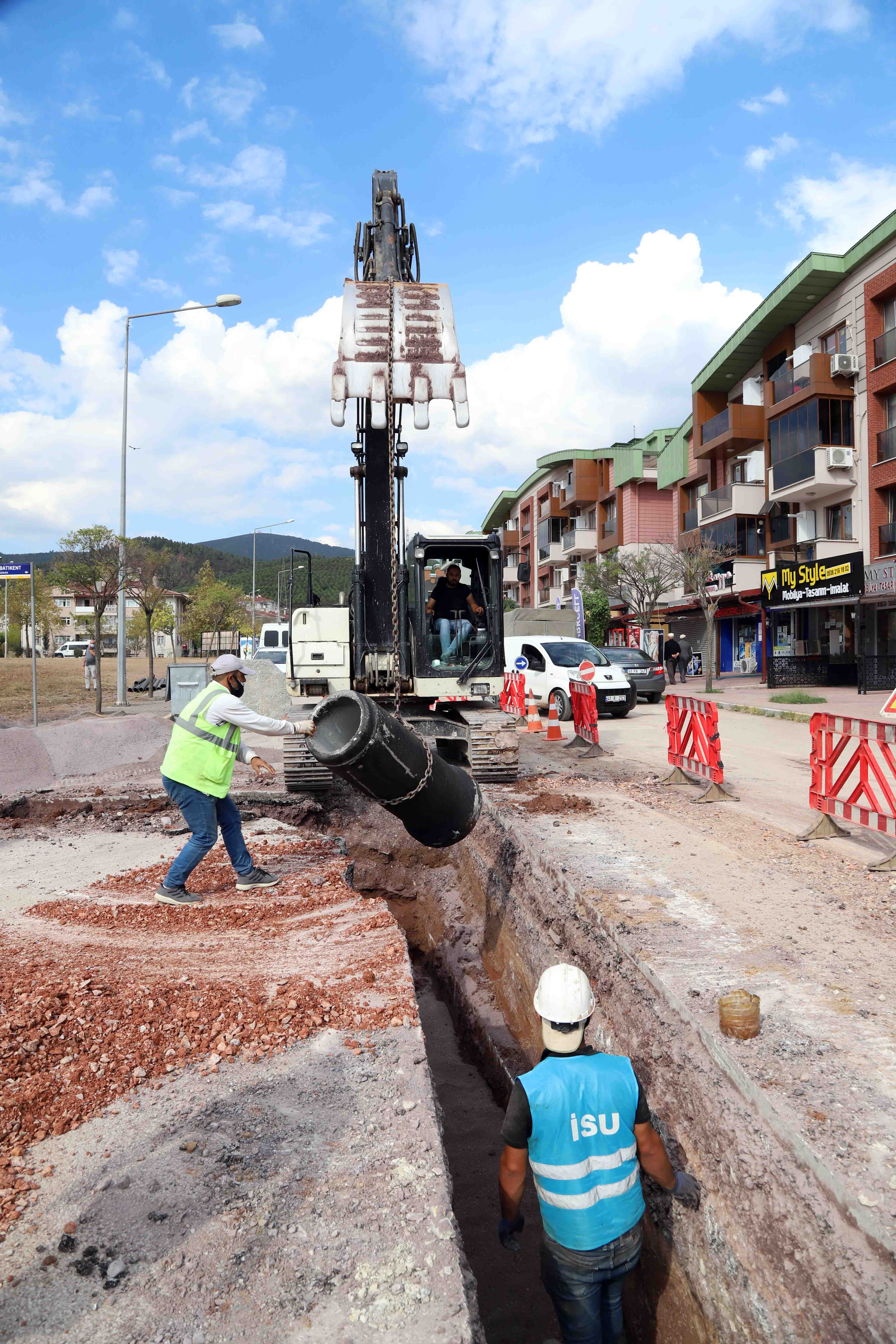 DERİNCE’DE 132 KM ALTYAPI VE 123 MİLYON LİRA HARCAMA YAPILDI
