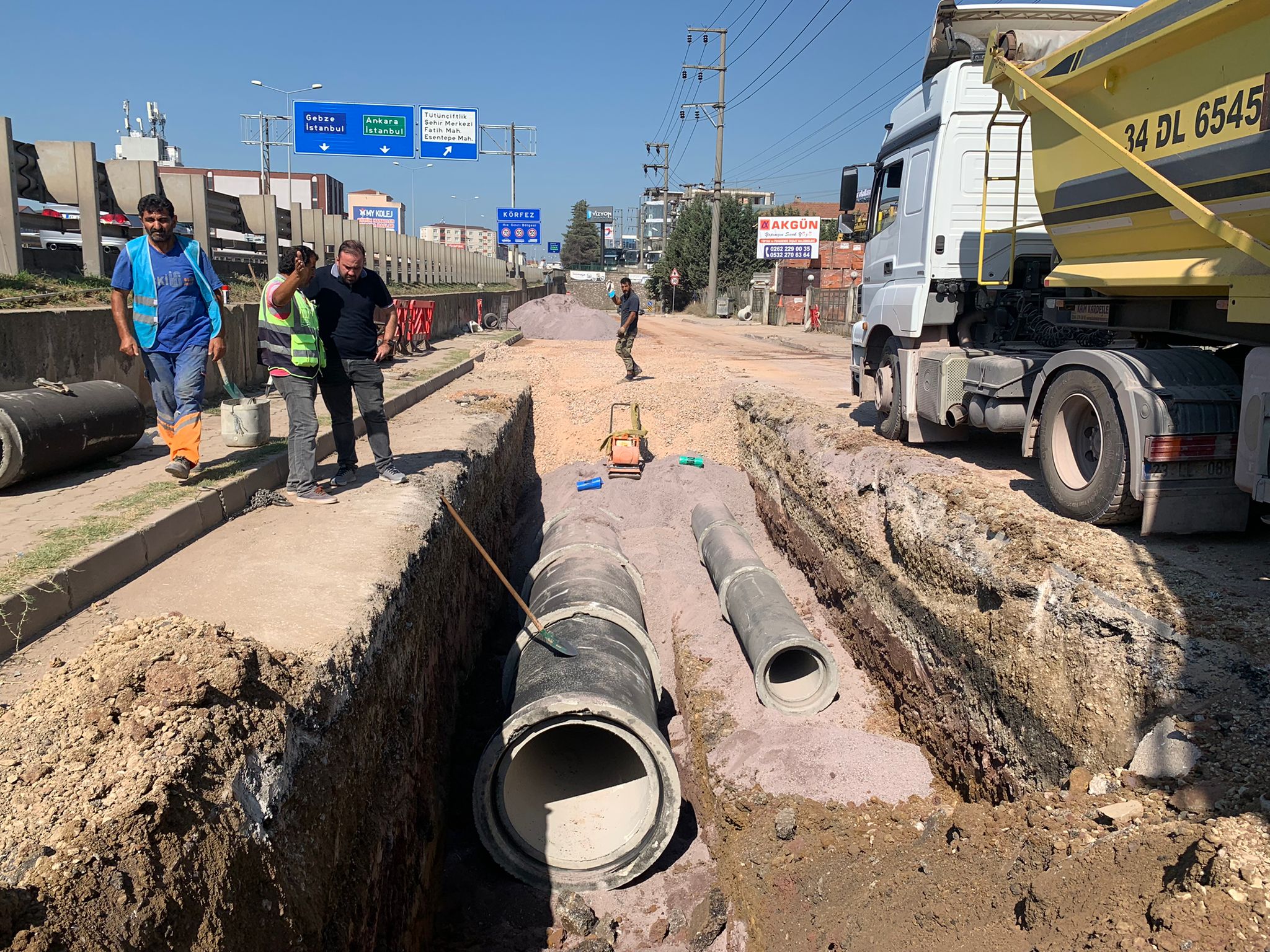 DERİNCE’DE 132 KM ALTYAPI VE 123 MİLYON LİRA HARCAMA YAPILDI