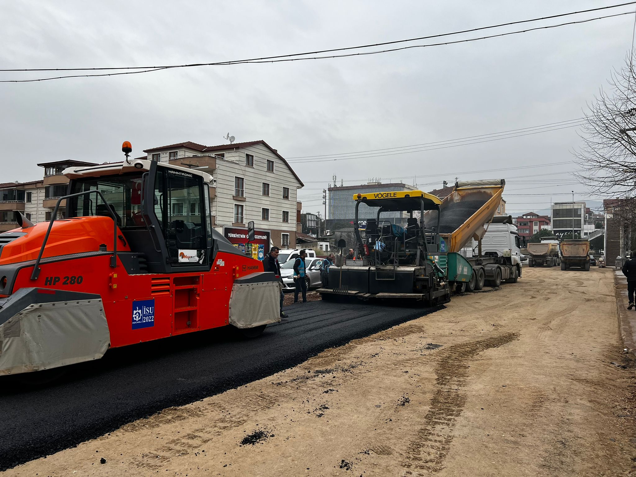 DERİNCE’DE 132 KM ALTYAPI VE 123 MİLYON LİRA HARCAMA YAPILDI