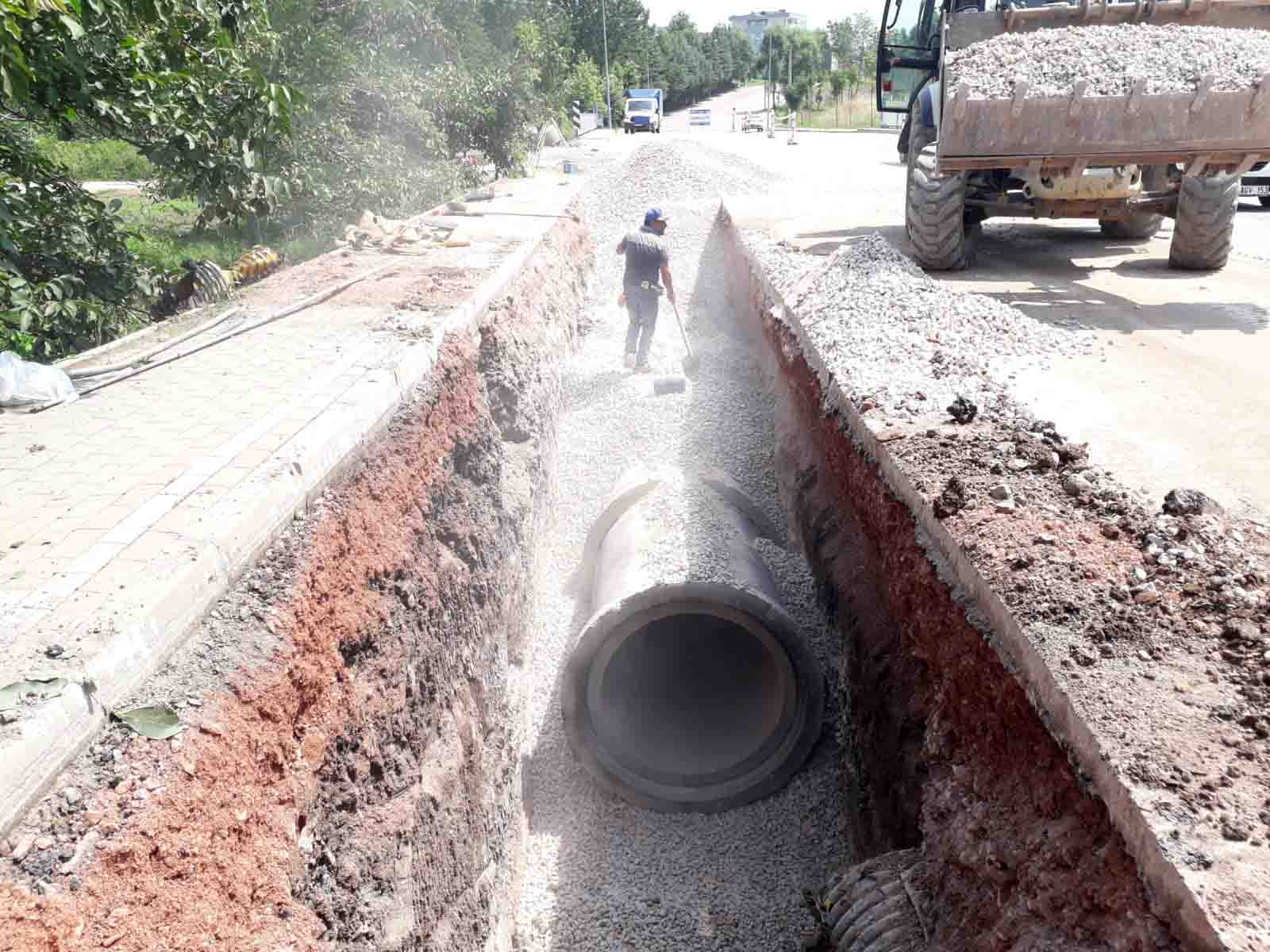 BAŞİSKELE’DE YOĞUN ÇALIŞMA: 73 KM ALTYAPI HATTI YAPILDI