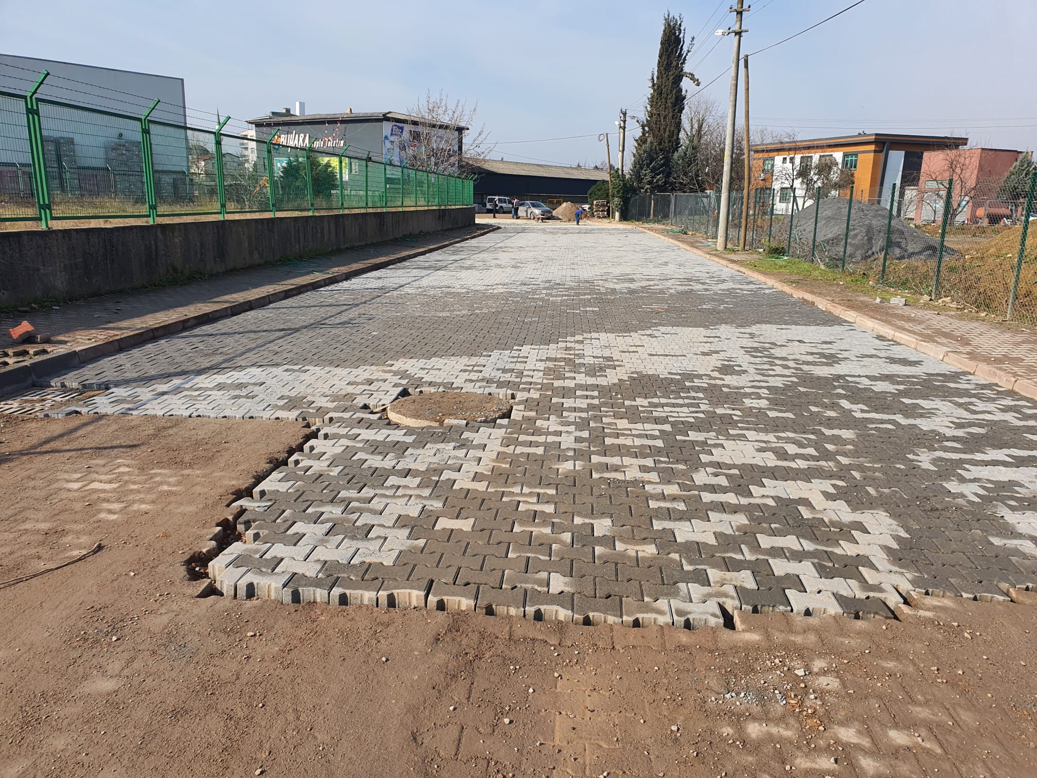İZMİT SANAYİ MAHALLESİNDE ALYAPI SONRASI ÜSTYAPI DA TAMAM