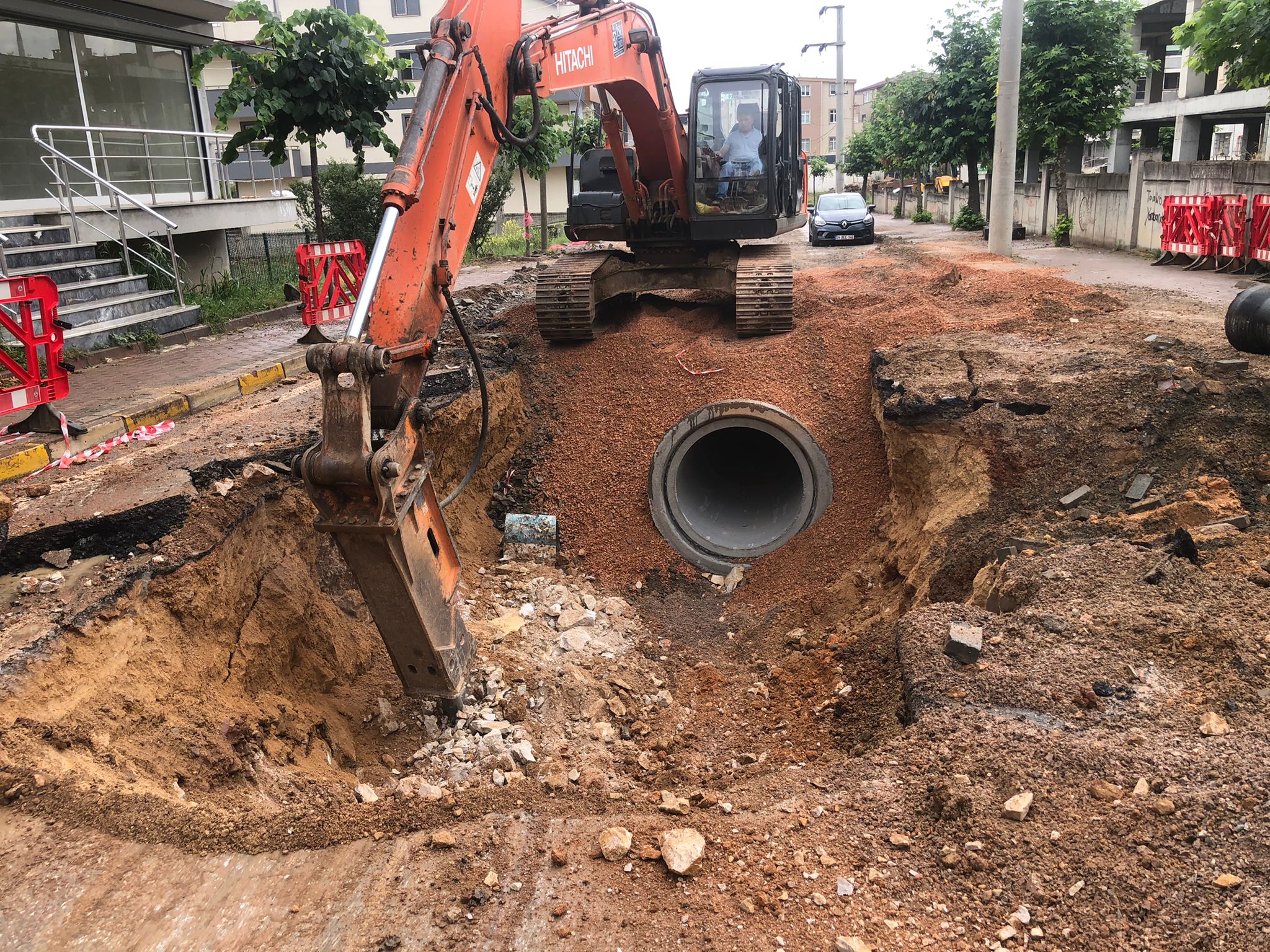 DARICA’DA ÖNEMLİ YATIRIMLAR: 62,3 MİLYON TL 36,3 KM ALTYAPI YAPILDI.