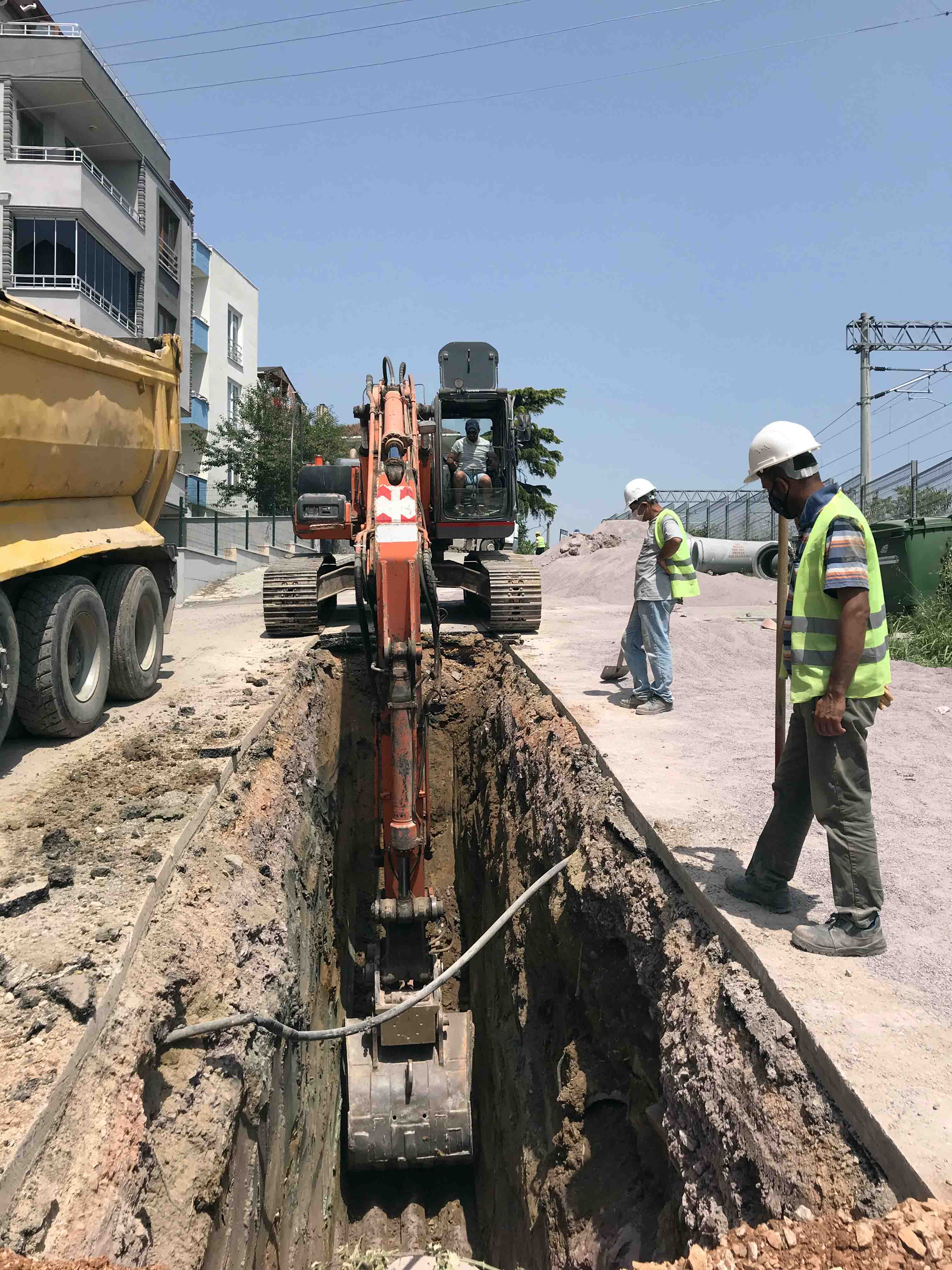 KÖRFEZ’DE 86 MİLYON LİRA HARCAMA, 145 KM ALTYAPI YAPILDI