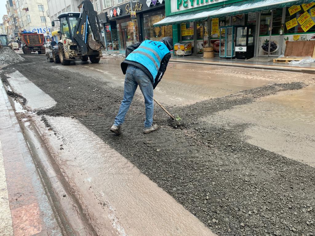   KÖRFEZ AĞADERE CADDESİNDE ALTYAPI ÇALIŞMALARI TAMAMLANDI  