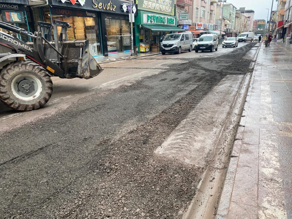   KÖRFEZ AĞADERE CADDESİNDE ALTYAPI ÇALIŞMALARI TAMAMLANDI  