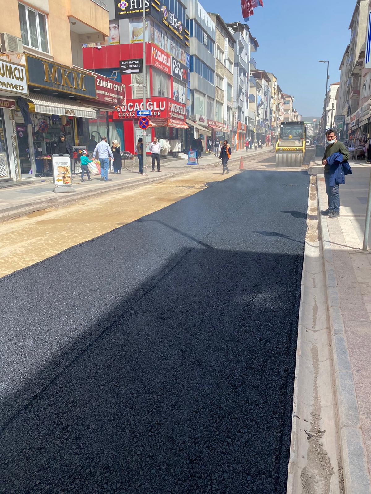 İSU 33 ŞANTİYE İLE ALTYAPI VE ÜSTYAPI ÇALIŞMALARI GERÇEKLEŞTİRİYOR