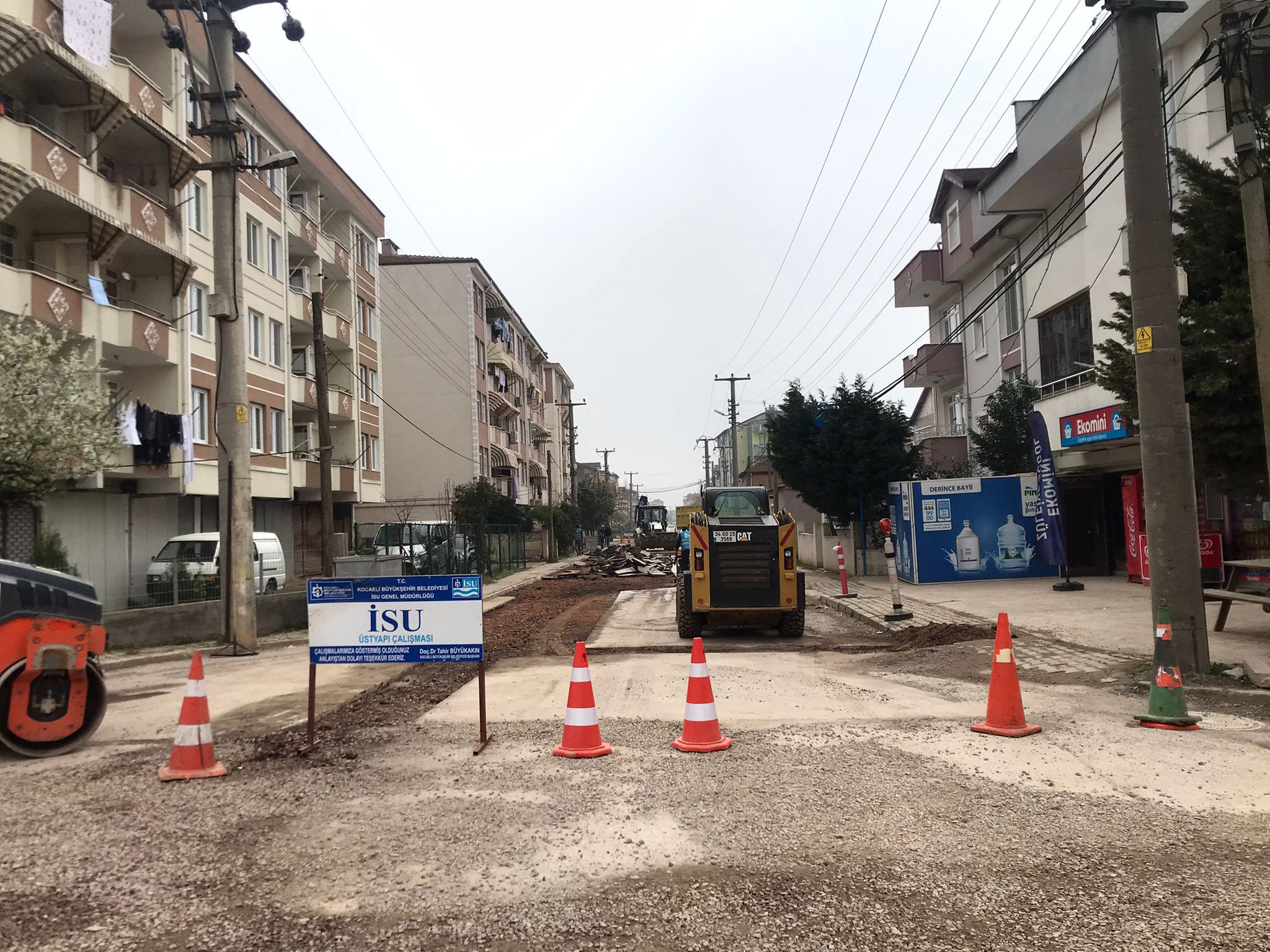 İSU, DERİNCE’DE YOĞUN ÇALIŞMALAR GERÇEKLEŞTİRİYOR