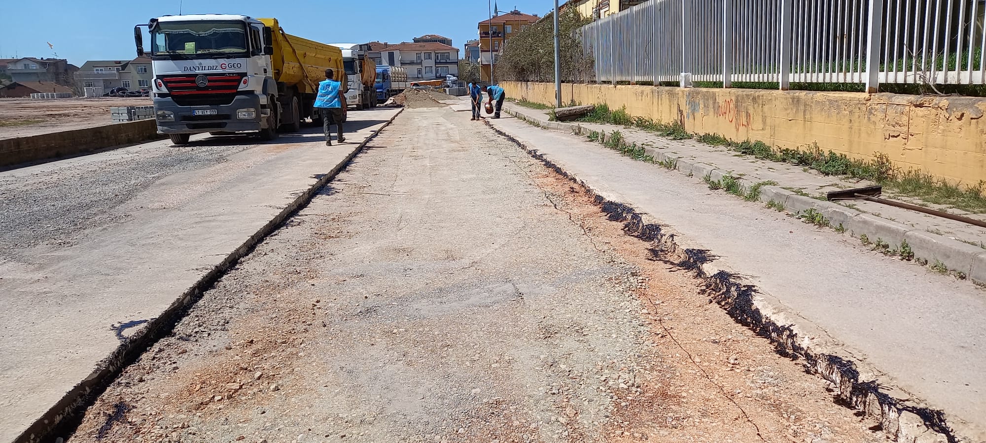 İSU, DERİNCE’DE YOĞUN ÇALIŞMALAR GERÇEKLEŞTİRİYOR