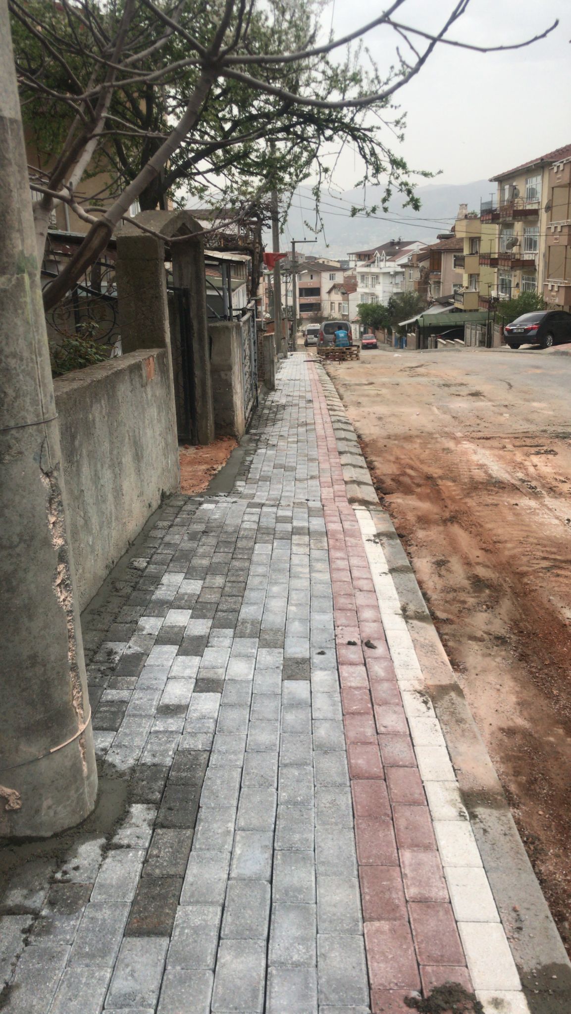 İSU, DERİNCE’DE YOĞUN ÇALIŞMALAR GERÇEKLEŞTİRİYOR