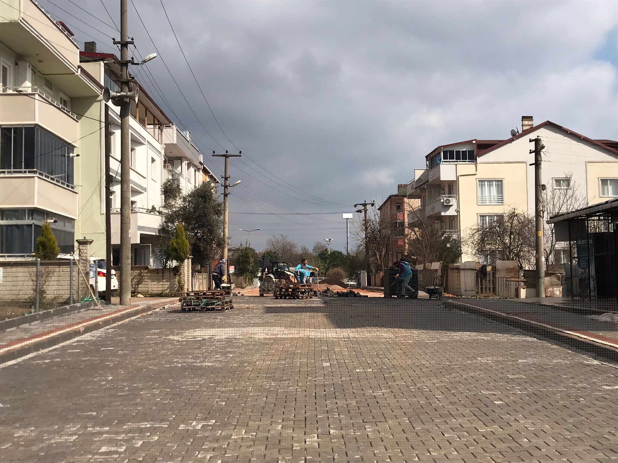 İSU, DERİNCE’DE YOĞUN ÇALIŞMALAR GERÇEKLEŞTİRİYOR