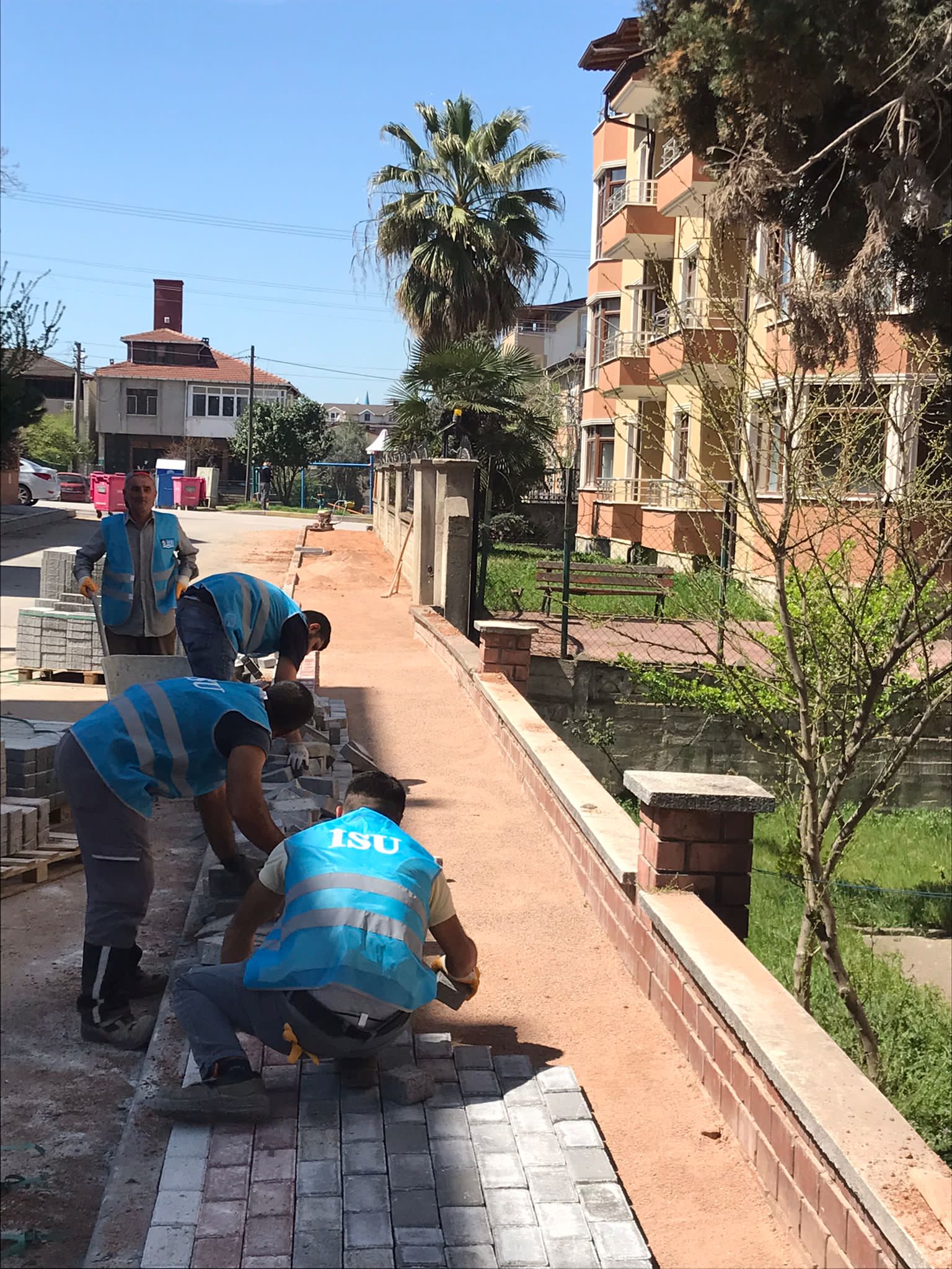 İSU, DERİNCE’DE YOĞUN ÇALIŞMALAR GERÇEKLEŞTİRİYOR