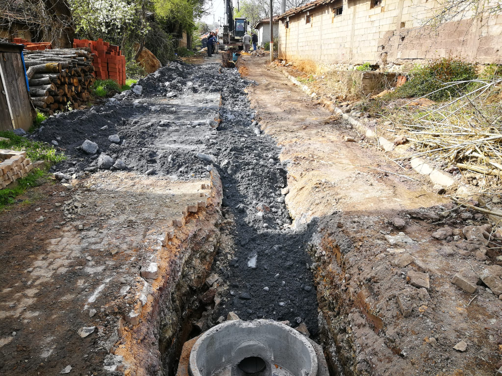 GEBZE MUDARLI MAHALLESİ SAĞLIKLI ALTYAPIYA KAVUŞUYOR