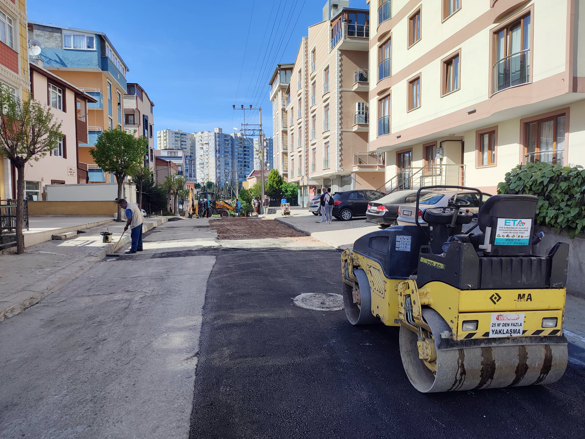 GEBZE BARIŞ MAHALLESİNDE ÜSTYAPI ÇALIŞMALARI YAPILIYOR