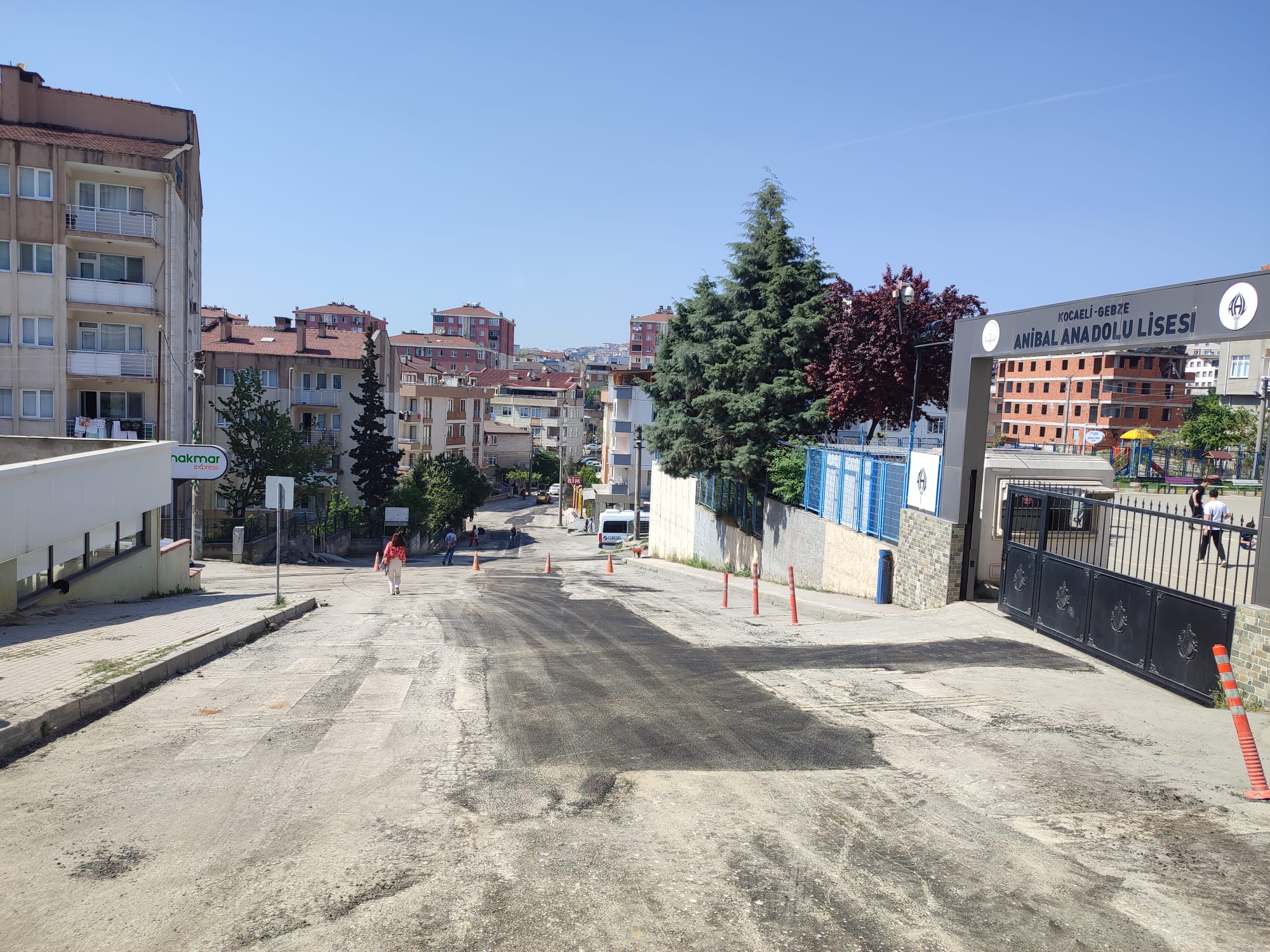 GEBZE BARIŞ MAHALLESİNDE ÜSTYAPI ÇALIŞMALARI YAPILIYOR