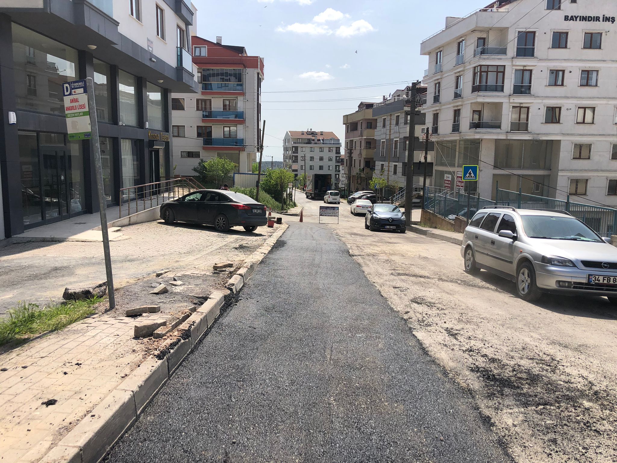 GEBZE BARIŞ MAHALLESİNDE ÜSTYAPI ÇALIŞMALARI YAPILIYOR