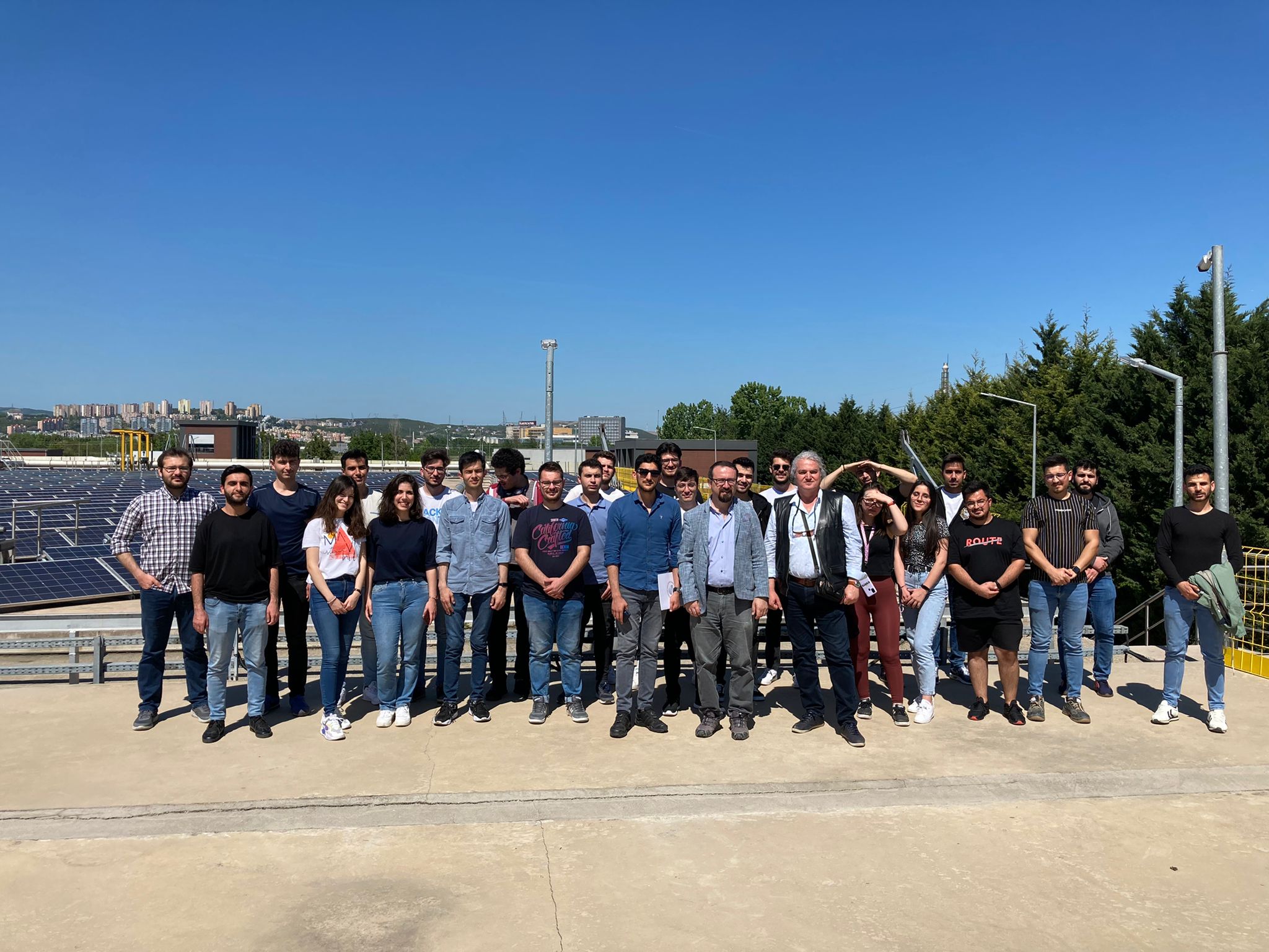 KOÜ ELEKTRİK MÜHENDİSLİĞİ ÖĞRENCİLERİ İSU TESİSLERİNİ GEZDİ