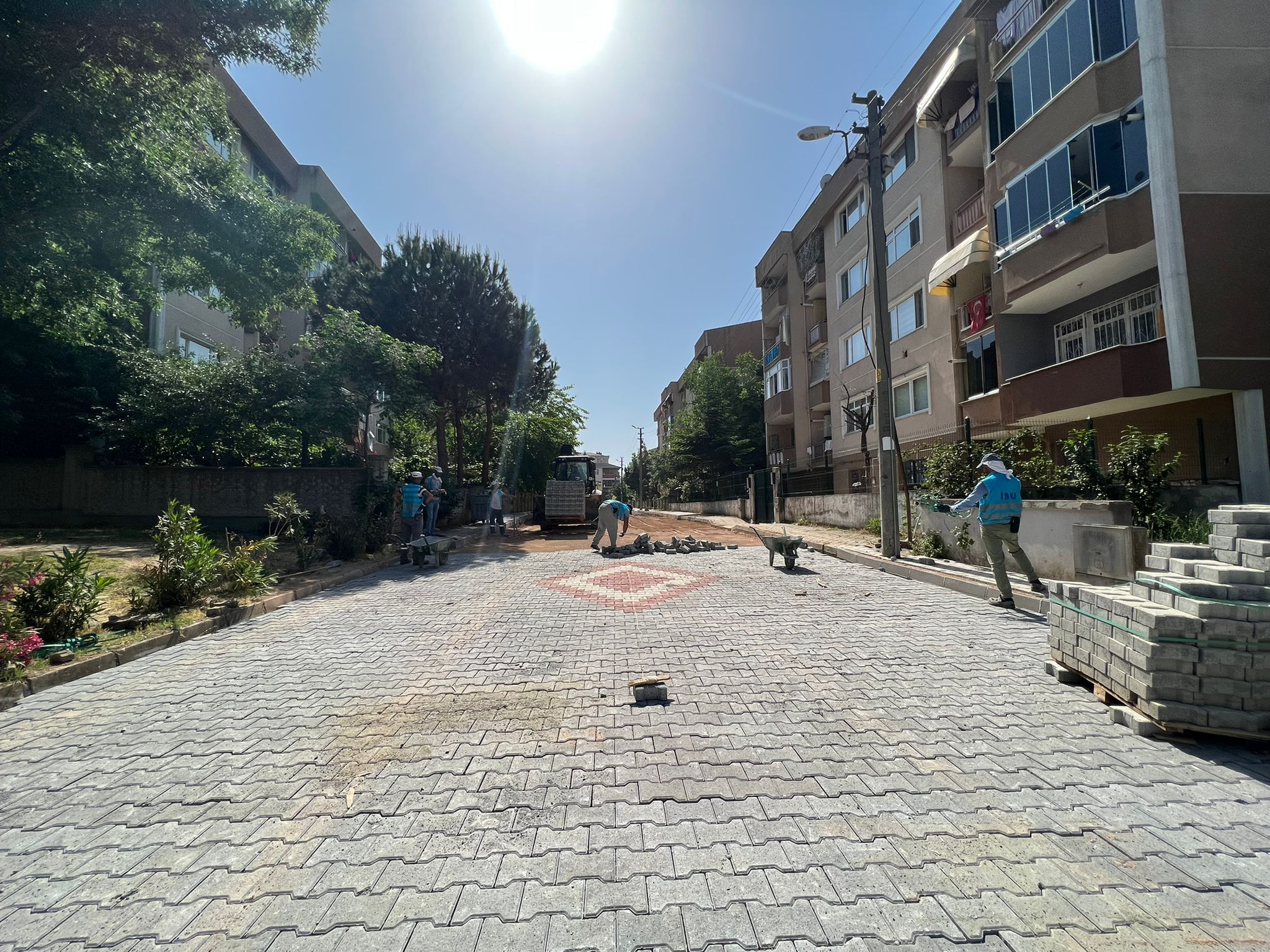 KOCAELİ GENELİNDE YOĞUN ÜSTYAPI ÇALIŞMALARI YAPILIYOR