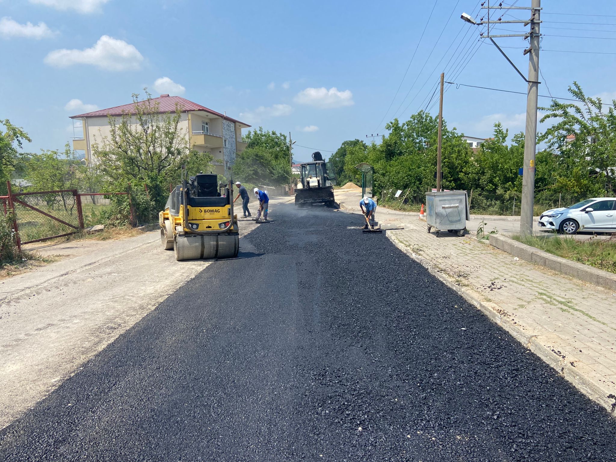 KOCAELİ GENELİNDE YOĞUN ÜSTYAPI ÇALIŞMALARI YAPILIYOR