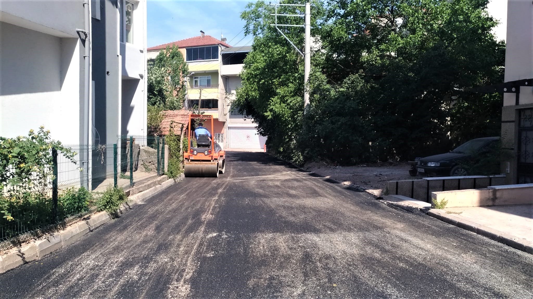 KÖRFEZ’DE 4 MAHALLEDE ÜSTYAPI ÇALIŞMALARI YAPILIYOR