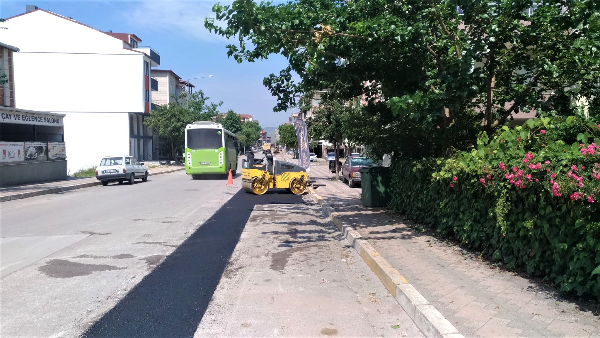 KÖRFEZ’DE 4 MAHALLEDE ÜSTYAPI ÇALIŞMALARI YAPILIYOR