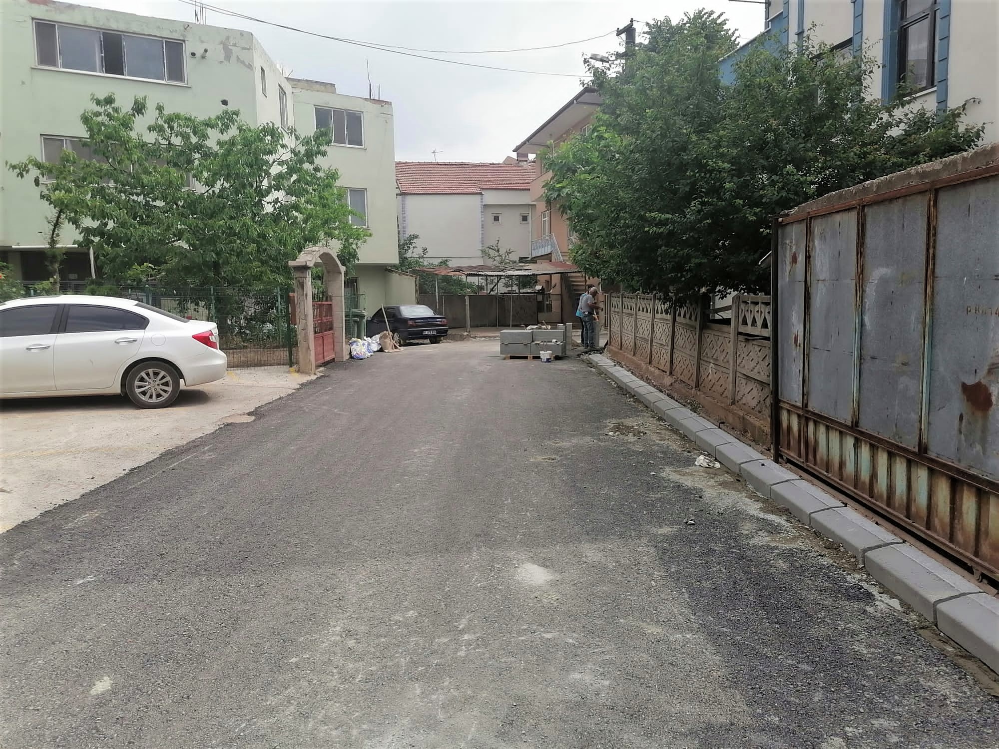 KÖRFEZ’DE 4 MAHALLEDE ÜSTYAPI ÇALIŞMALARI YAPILIYOR