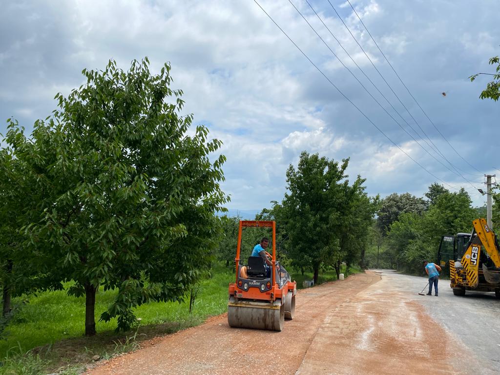 KARTEPE BÖLGESİNDE ÜSTYAPI ÇALIŞMALARI SÜRÜYOR