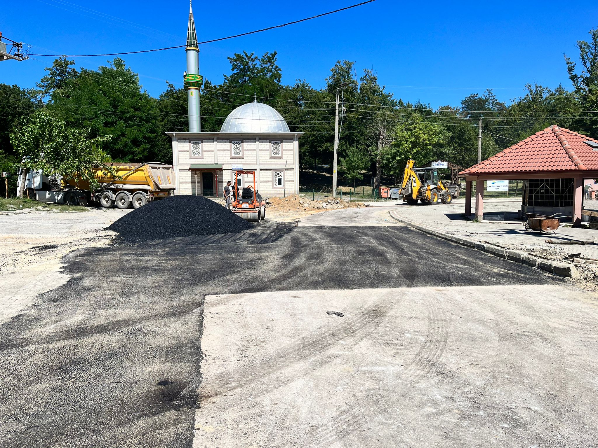 KARAMÜRSEL OSMANİYE MAHALLESİNDE ALTYAPI VE ÜSTYAPI TAMAMLANDI