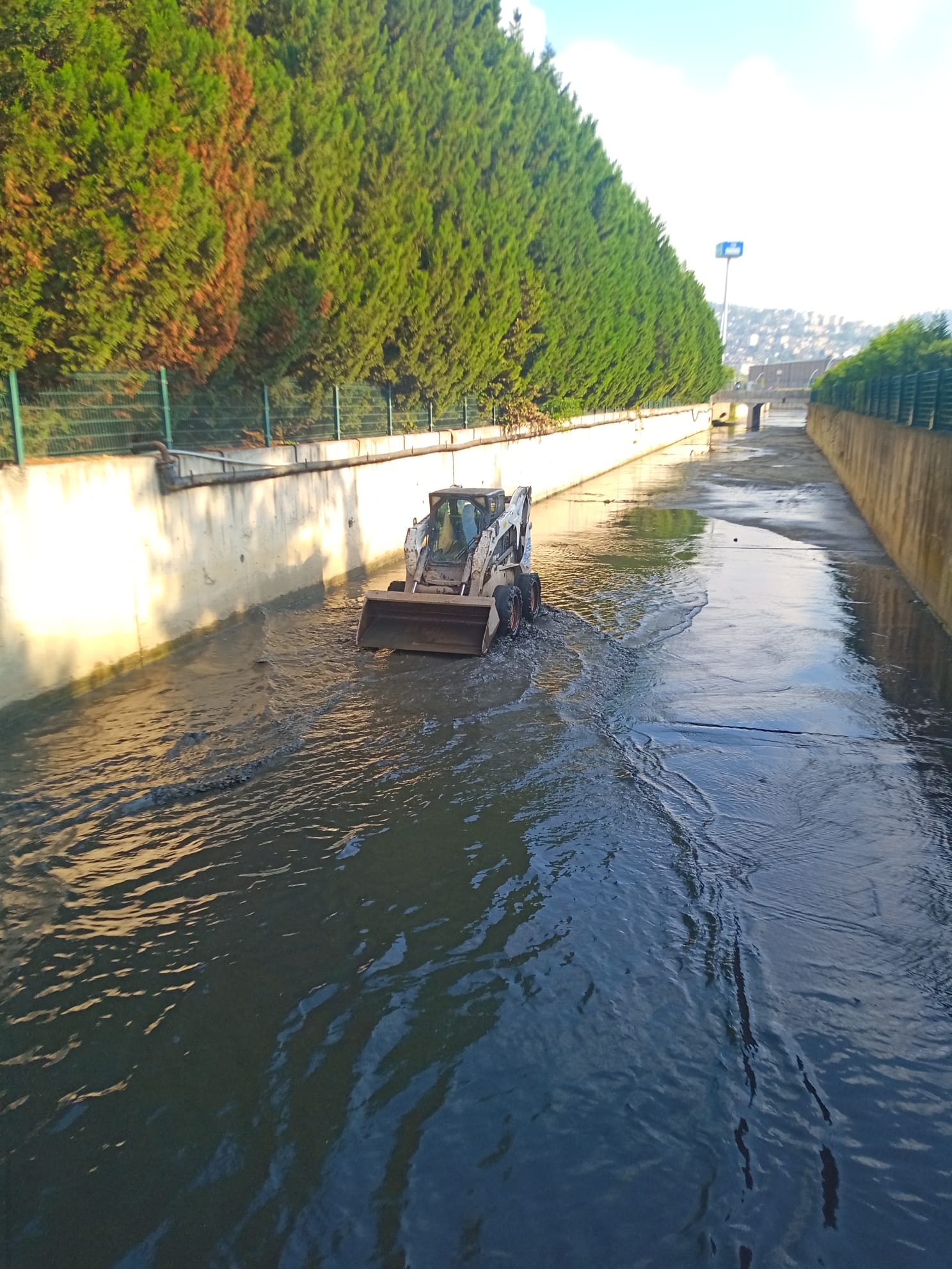 KOCAELİ’DE DERE TEMİZLİKLERİ SÜRÜYOR: 181 KM DERE TEMİZLİĞİ YAPILDI